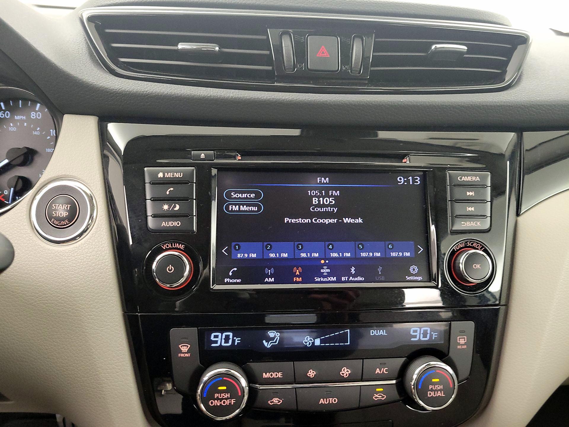 Thumbnail: 2021 Nissan Rogue Sport - 15