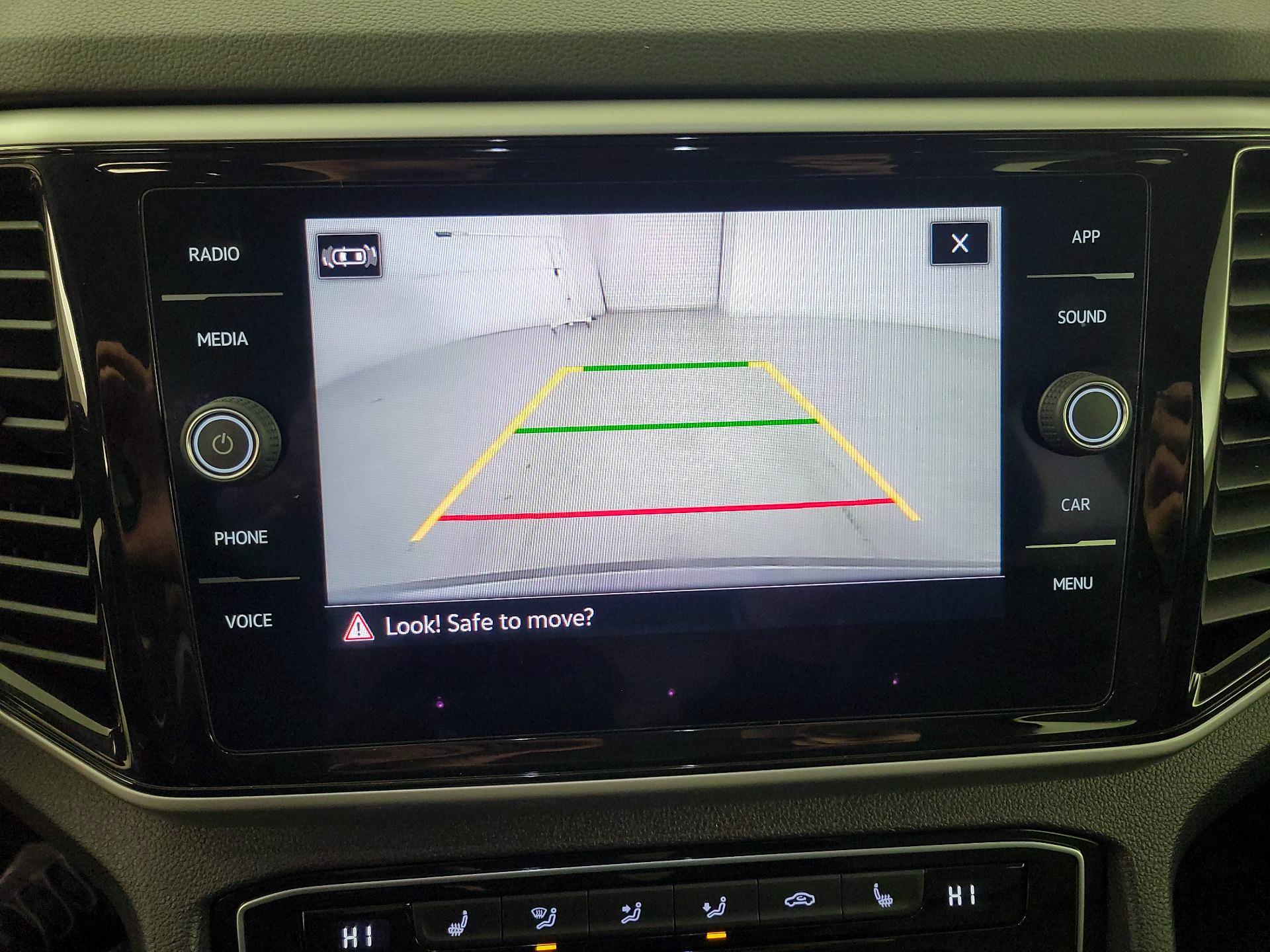 Thumbnail: 2022 Volkswagen Atlas - 15