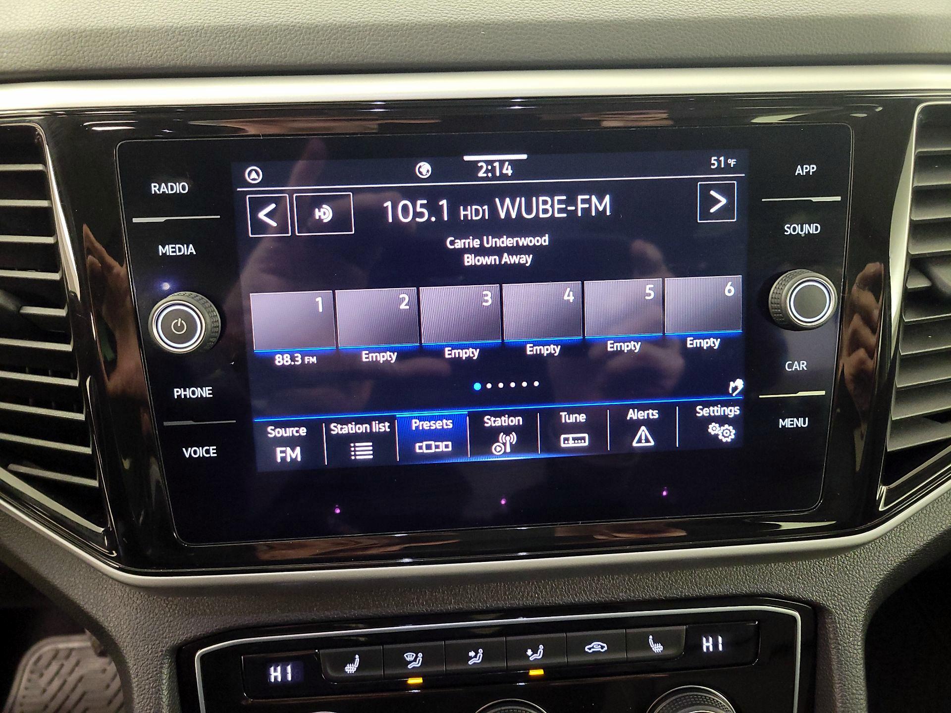 Thumbnail: 2022 Volkswagen Atlas - 16