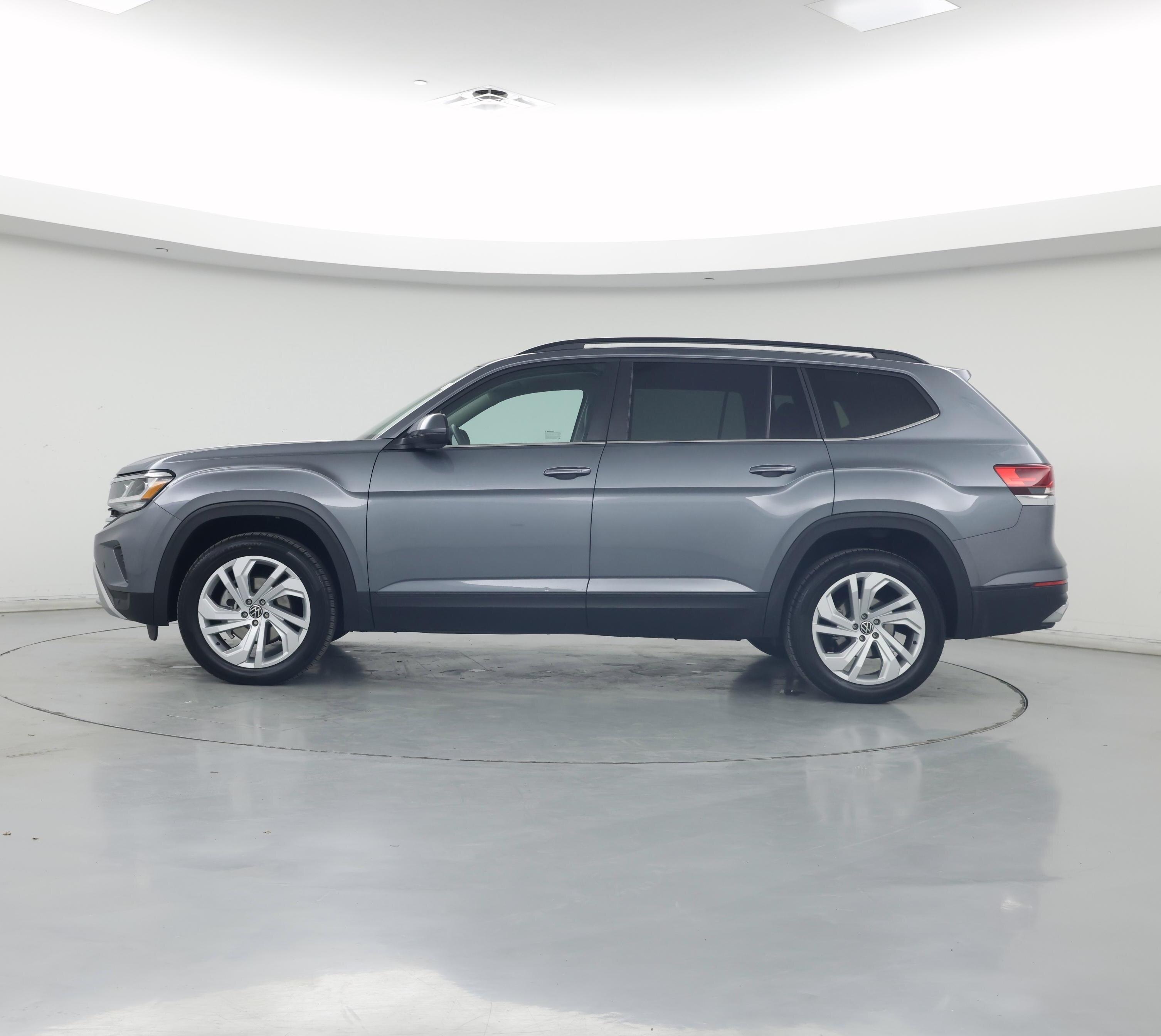 Thumbnail: 2022 Volkswagen Atlas - 3