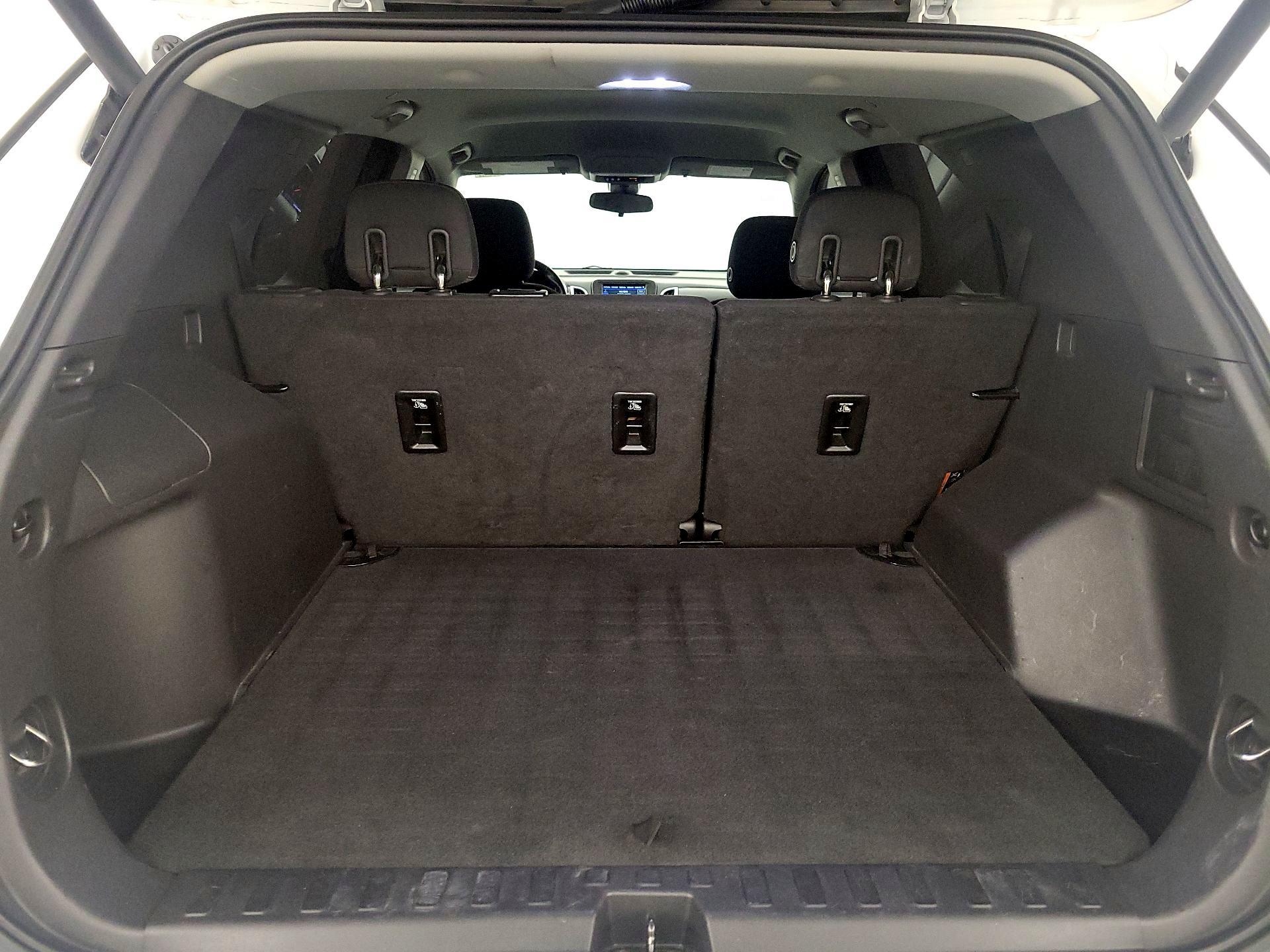 Thumbnail: 2019 Chevrolet Equinox - 20