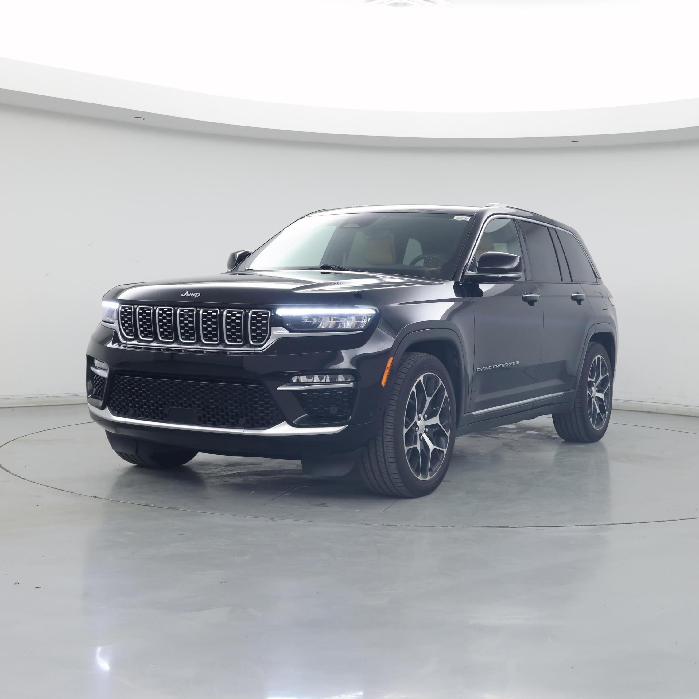 Thumbnail: 2023 Jeep Grand Cherokee - 4