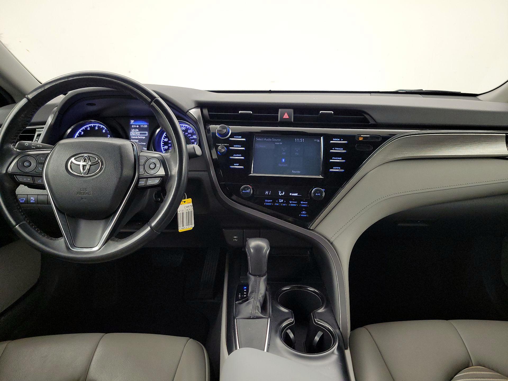 Thumbnail: 2019 Toyota Camry - 9