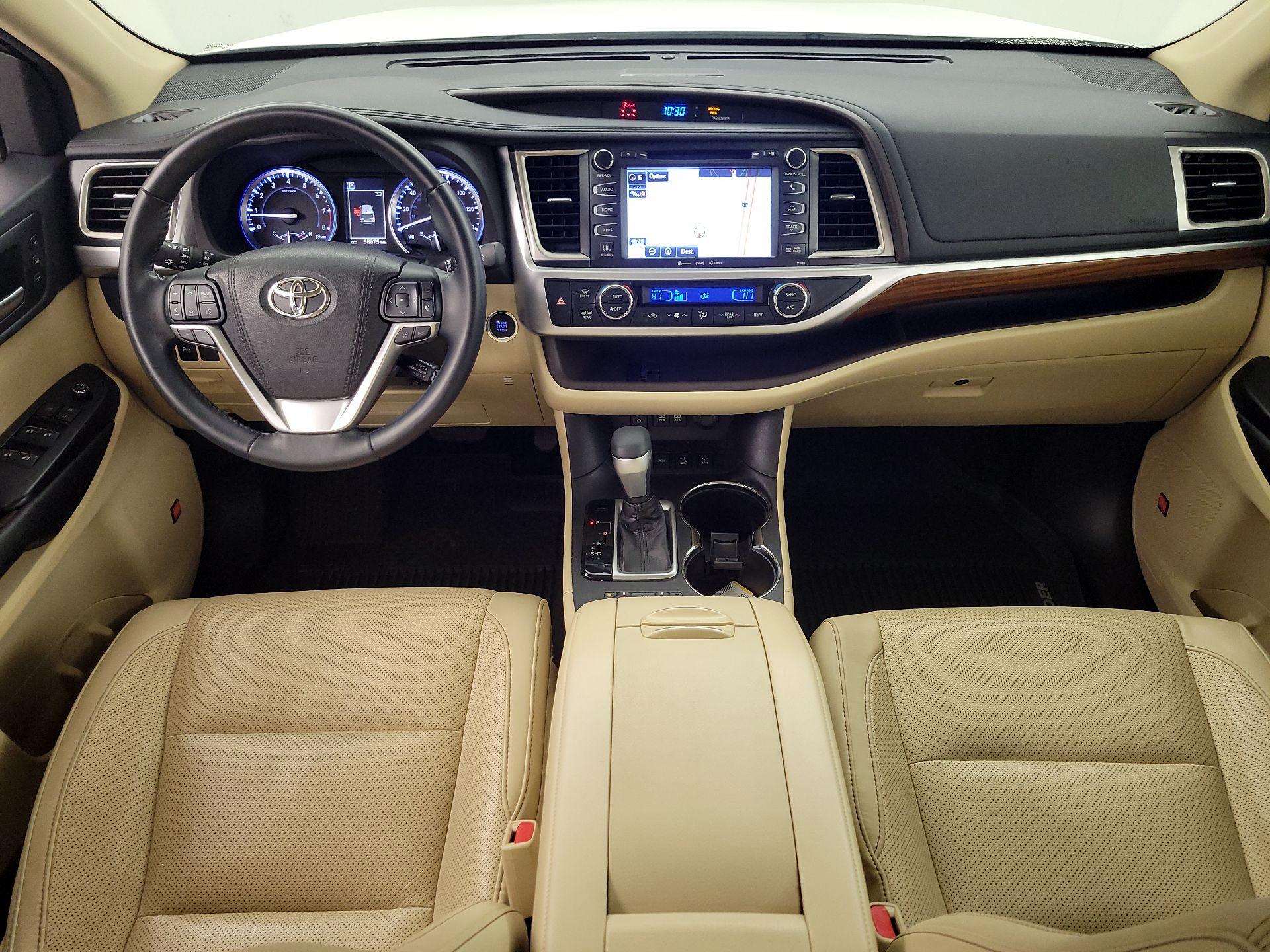 Thumbnail: 2018 Toyota Highlander - 9