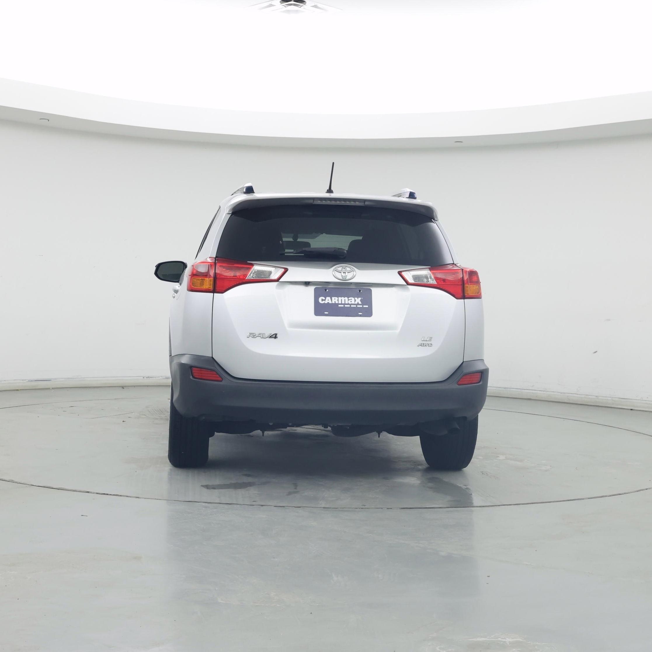 Thumbnail: 2015 Toyota RAV4 - 6