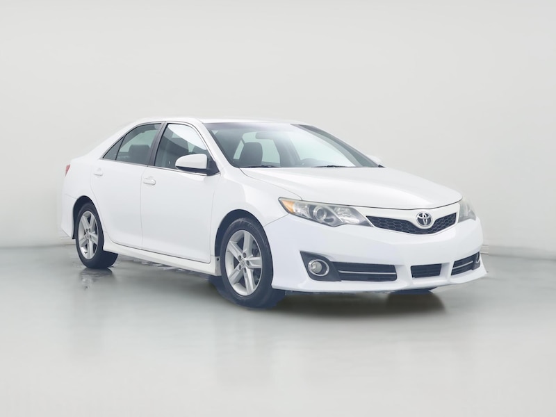 2014 Toyota Camry SE -
                  Louisville, KY