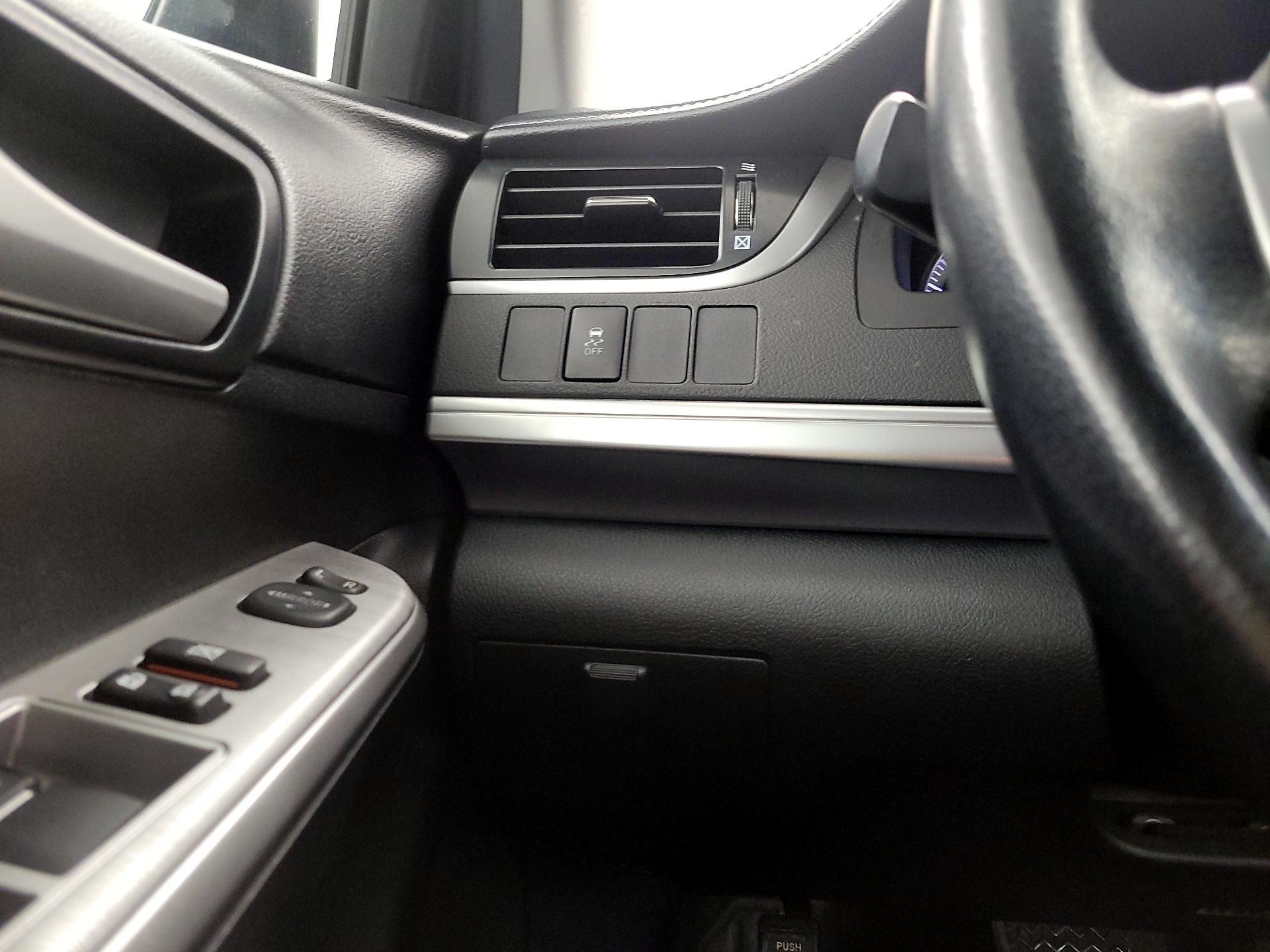 Thumbnail: 2014 Toyota Camry - 13