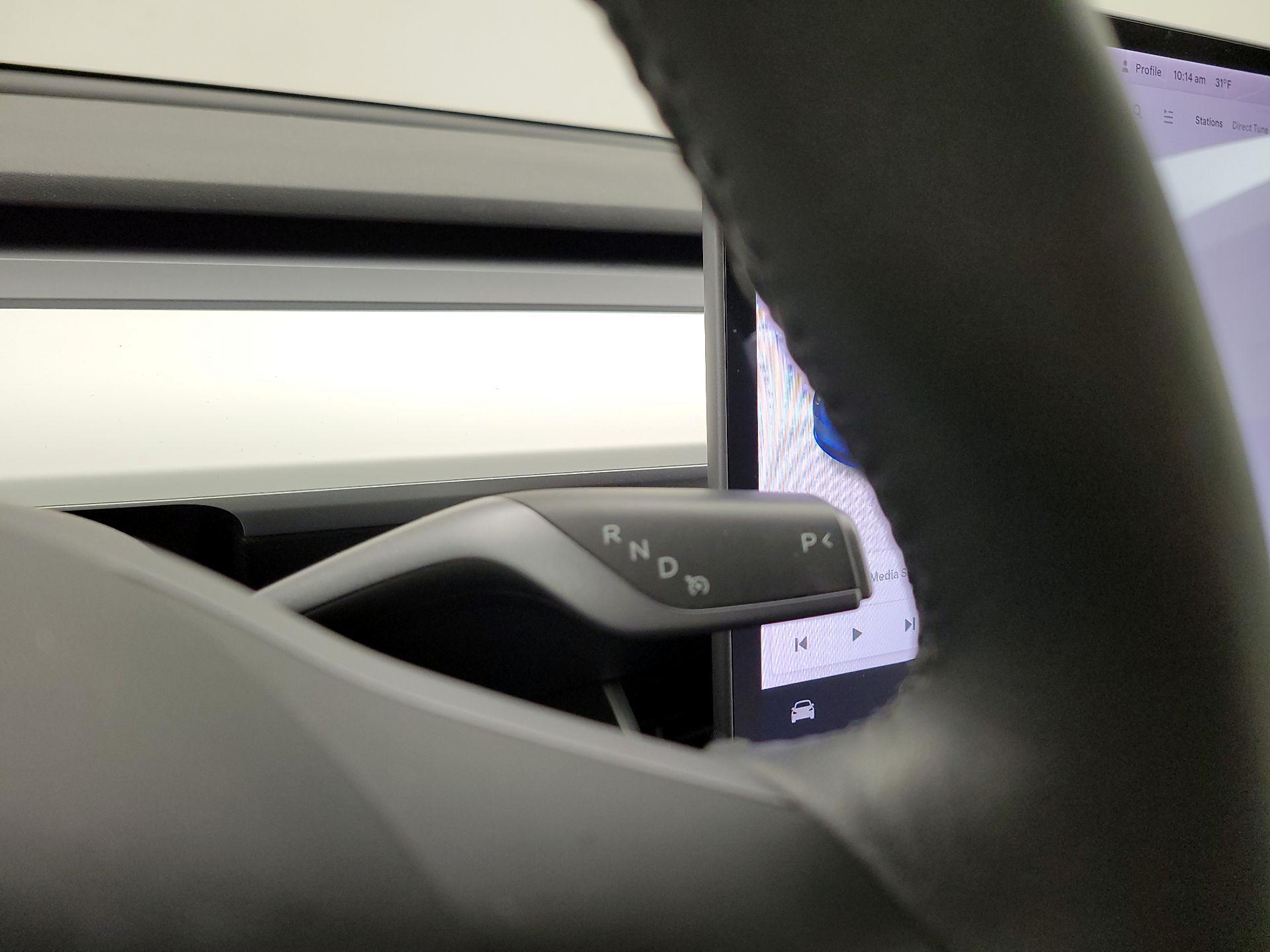 Thumbnail: 2019 Tesla Model 3 - 17