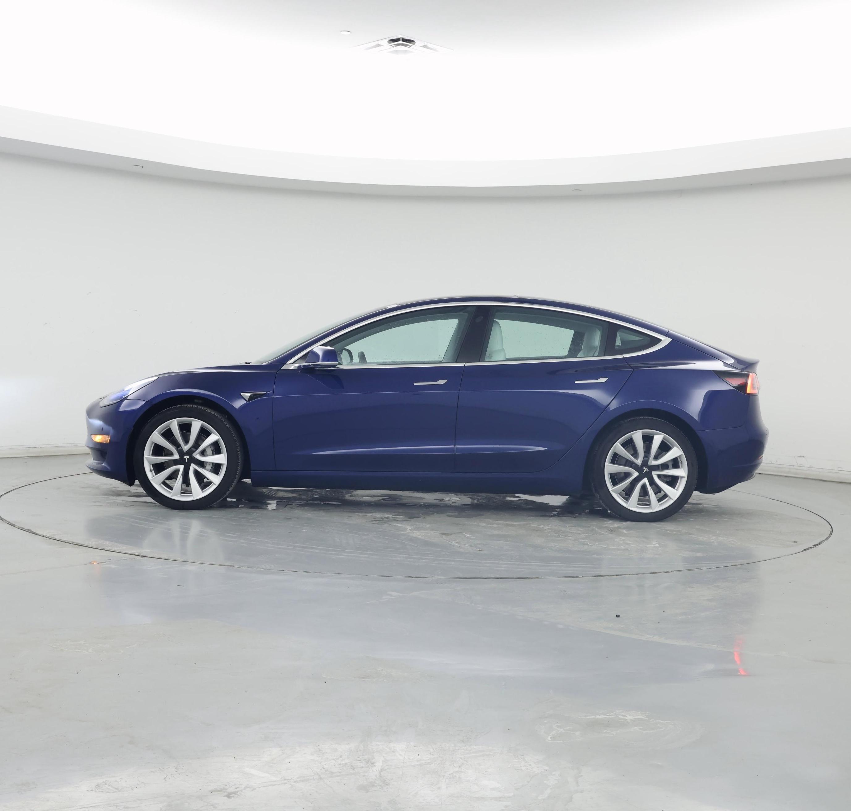 Thumbnail: 2019 Tesla Model 3 - 3