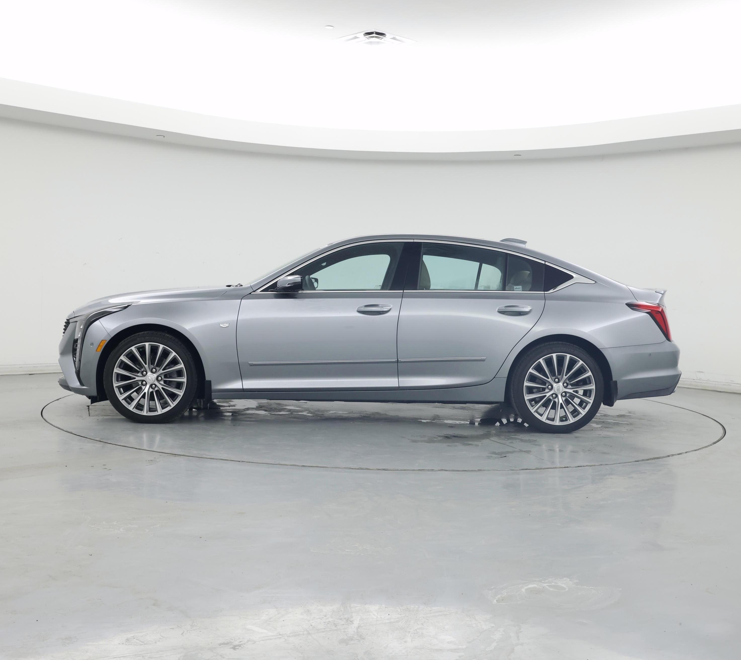 Thumbnail: 2025 Cadillac CT5 - 3