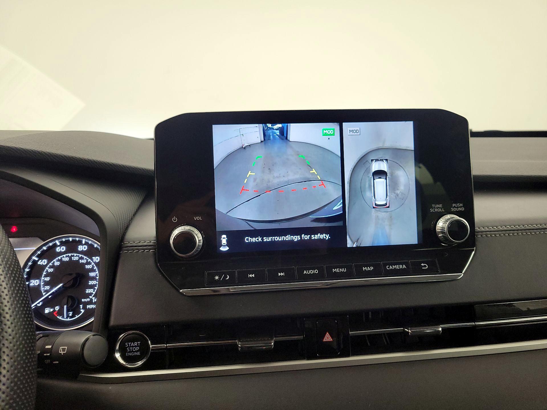 Thumbnail: 2022 Mitsubishi Outlander - 15