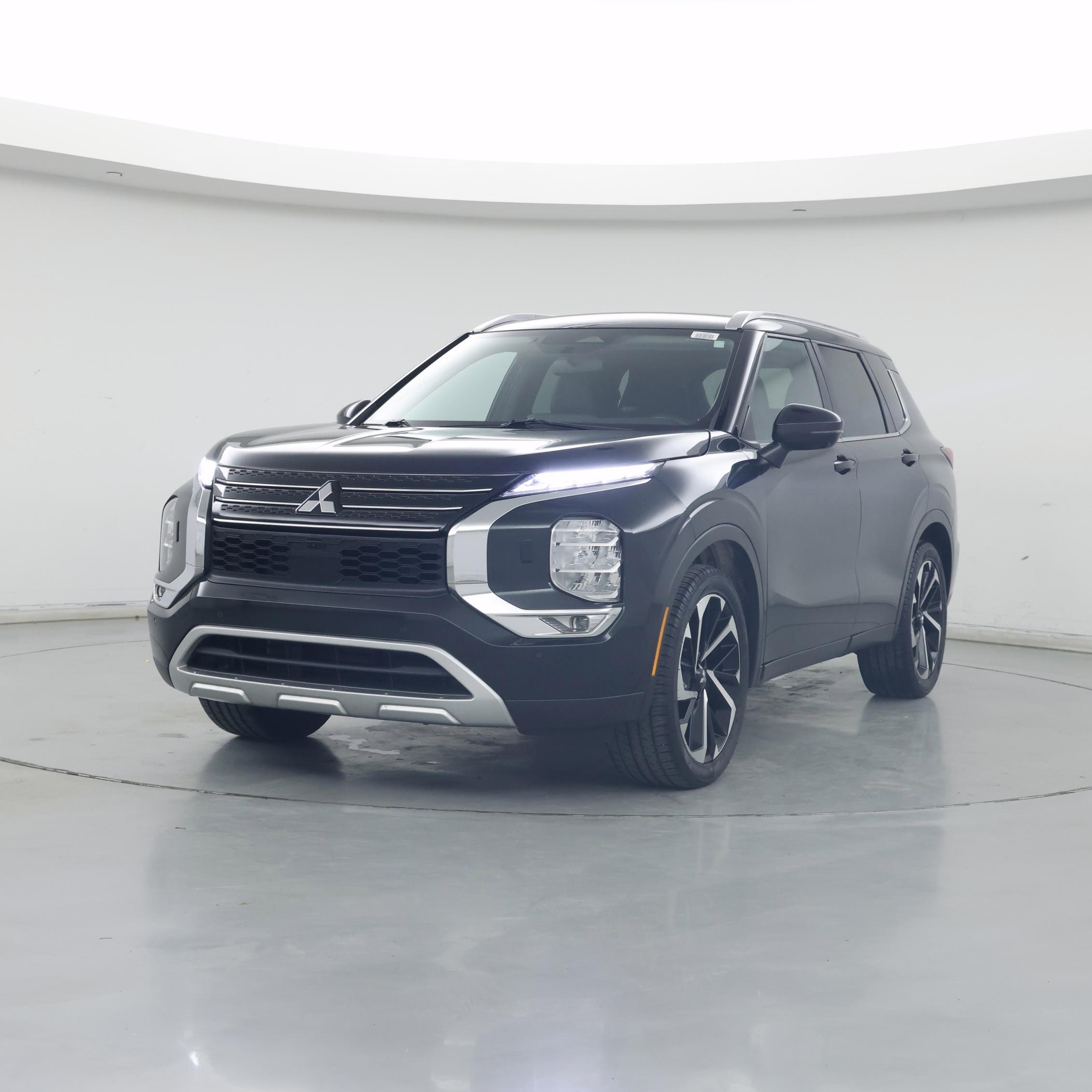 Thumbnail: 2022 Mitsubishi Outlander - 4