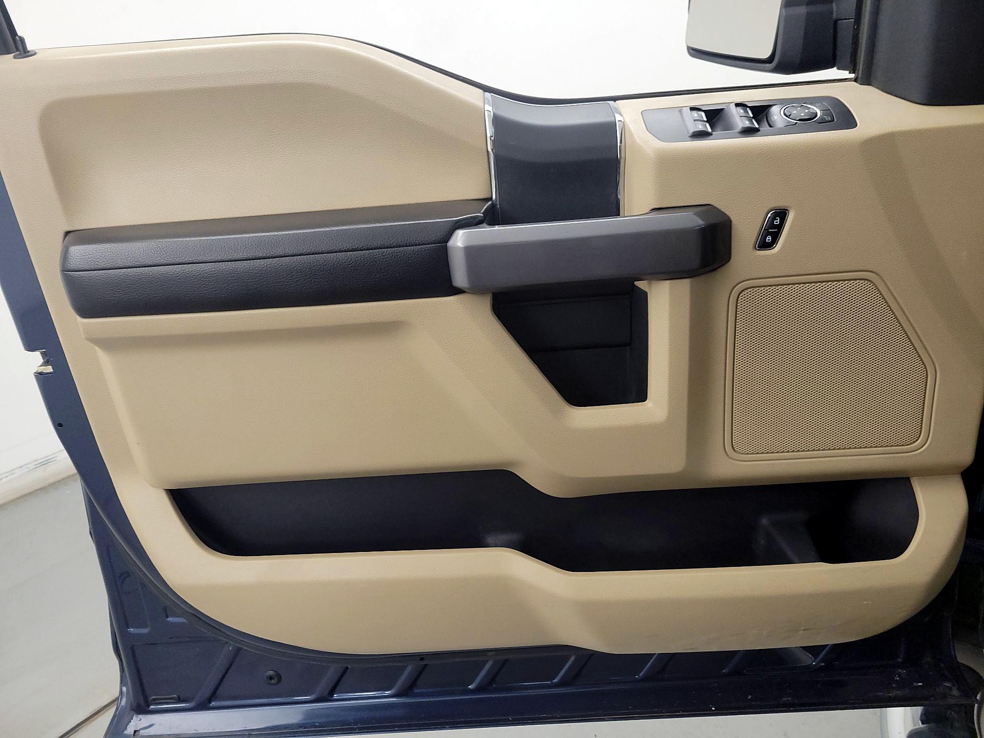 Thumbnail: 2015 Ford F-150 - 12