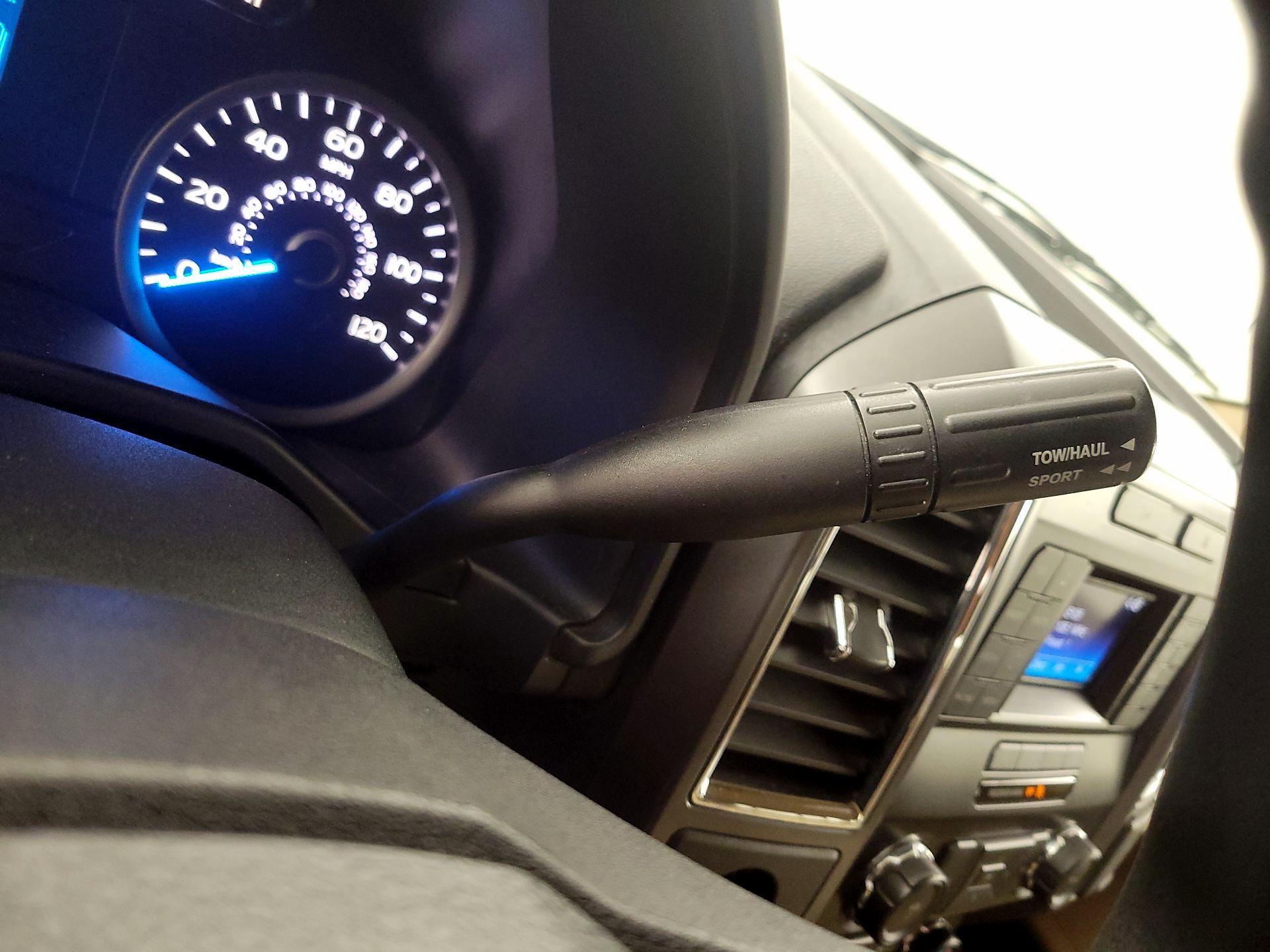 Thumbnail: 2015 Ford F-150 - 16