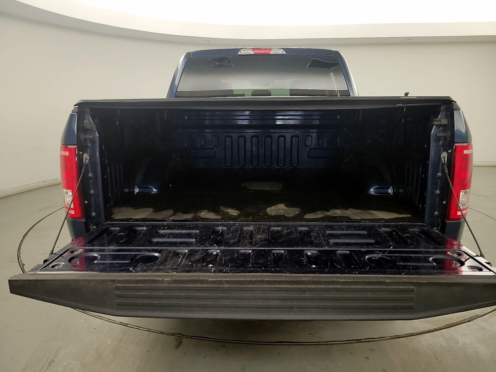 Thumbnail: 2015 Ford F-150 - 19