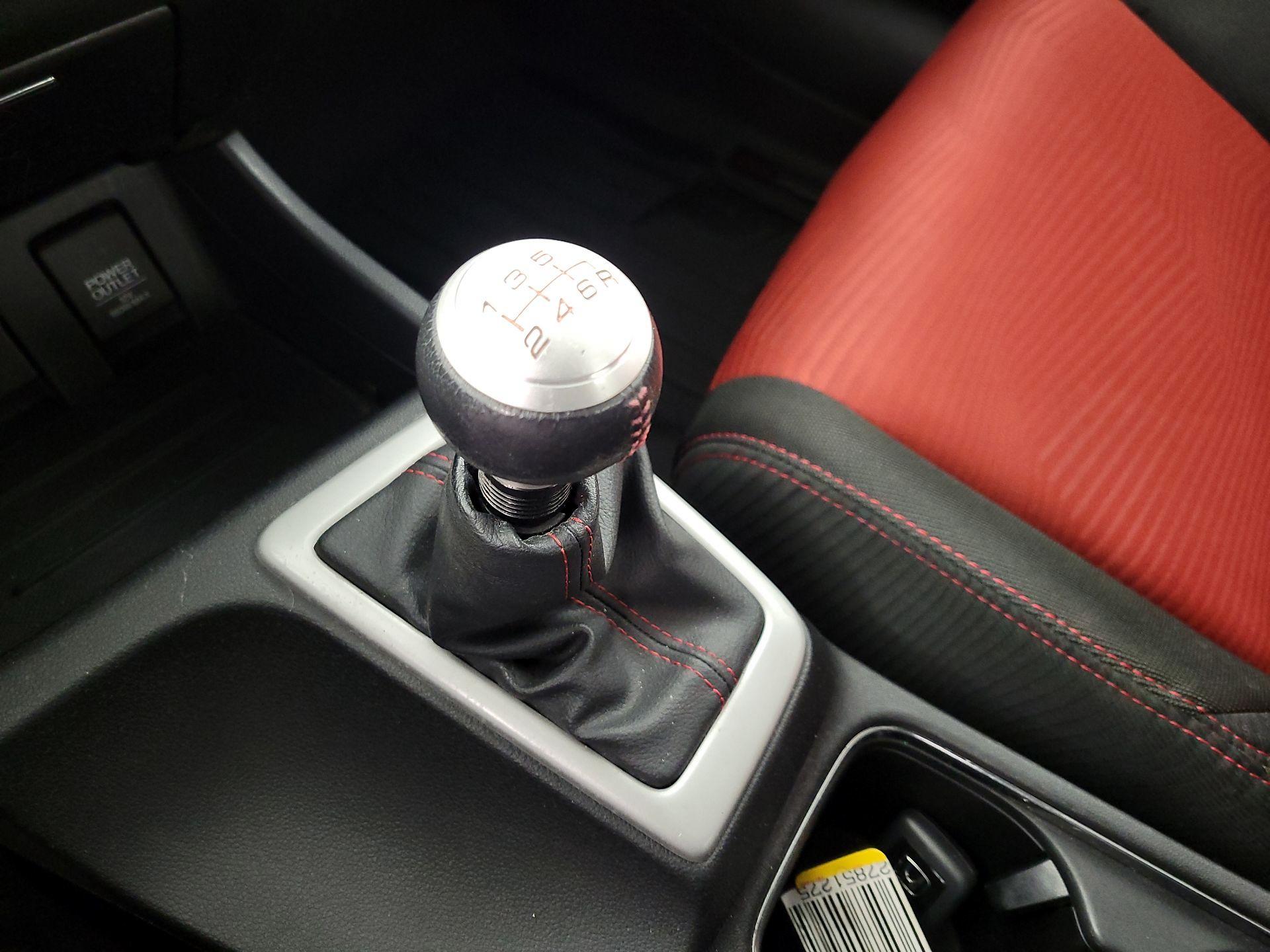 Thumbnail: 2015 Honda Civic - 17