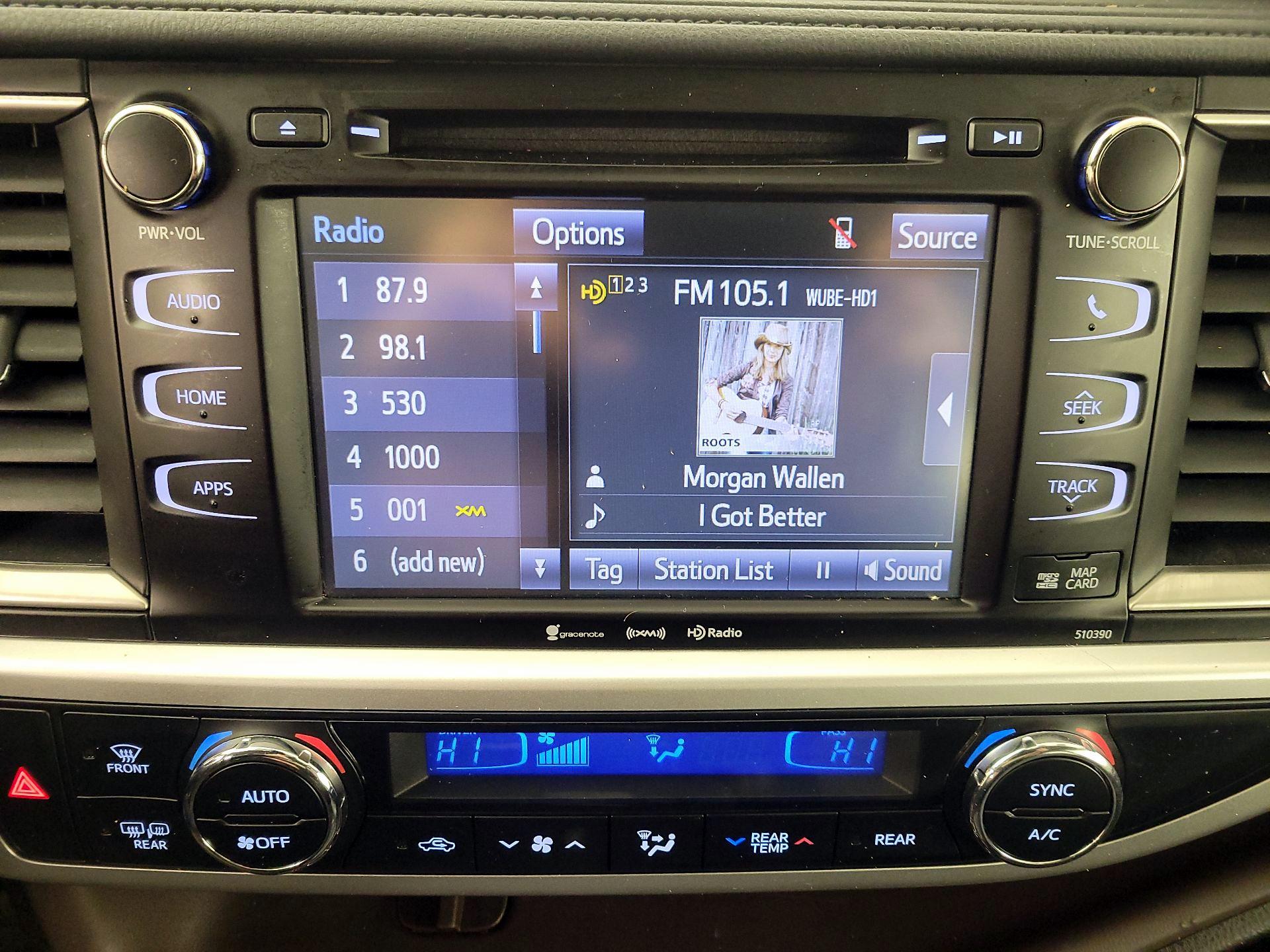 Thumbnail: 2019 Toyota Highlander - 16