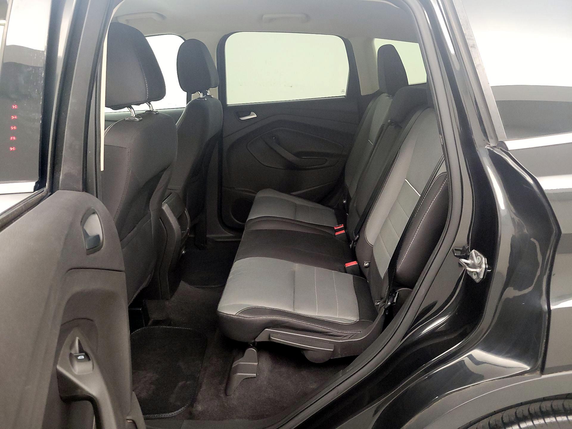 Thumbnail: 2015 Ford Escape - 19