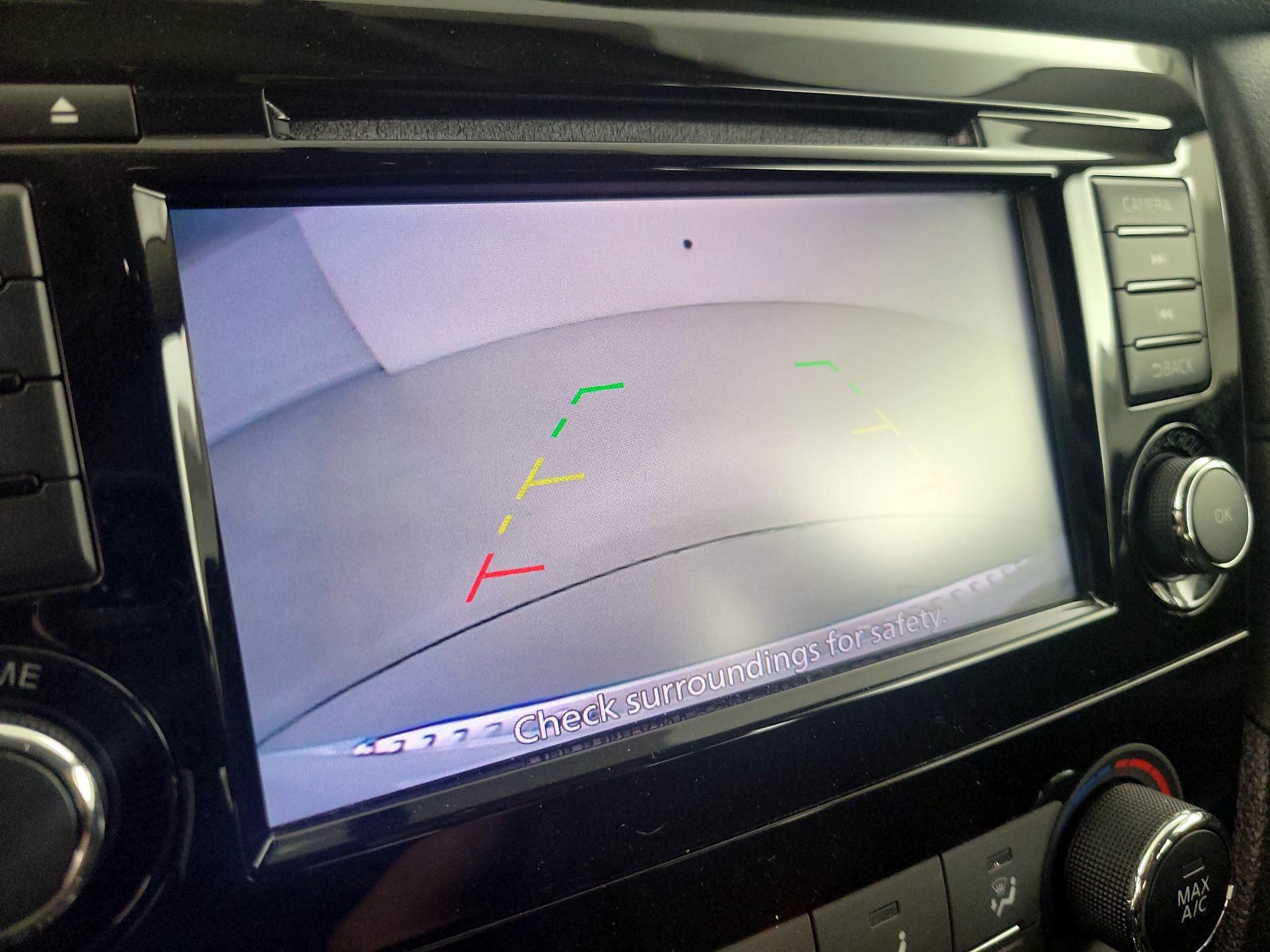 Thumbnail: 2018 Nissan Rogue - 14