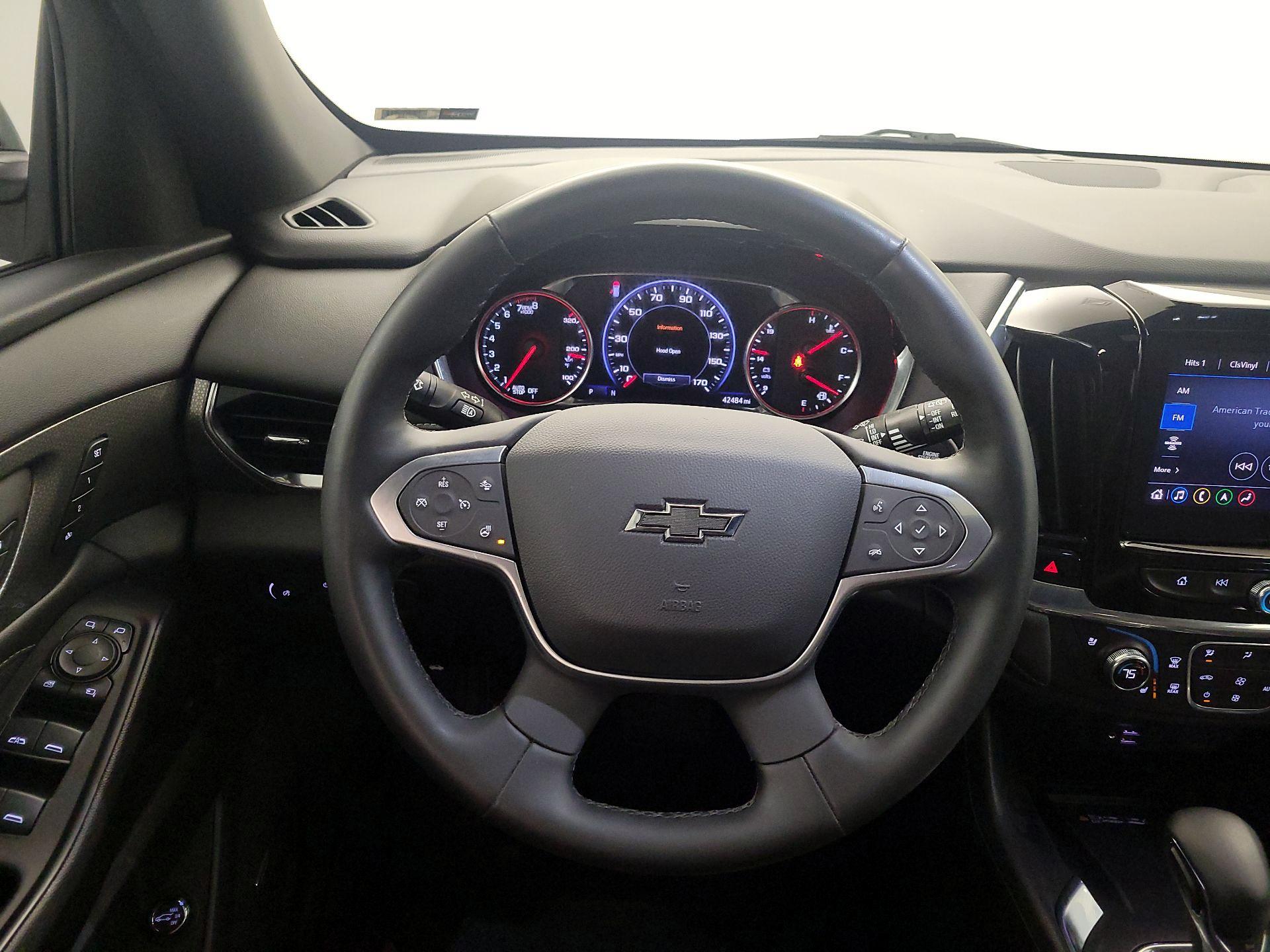 Thumbnail: 2023 Chevrolet Traverse - 10