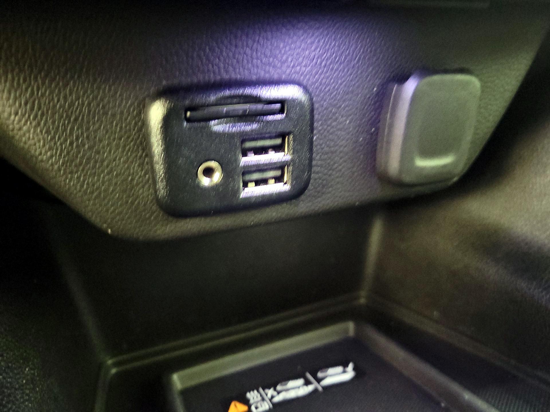 Thumbnail: 2023 Chevrolet Traverse - 19