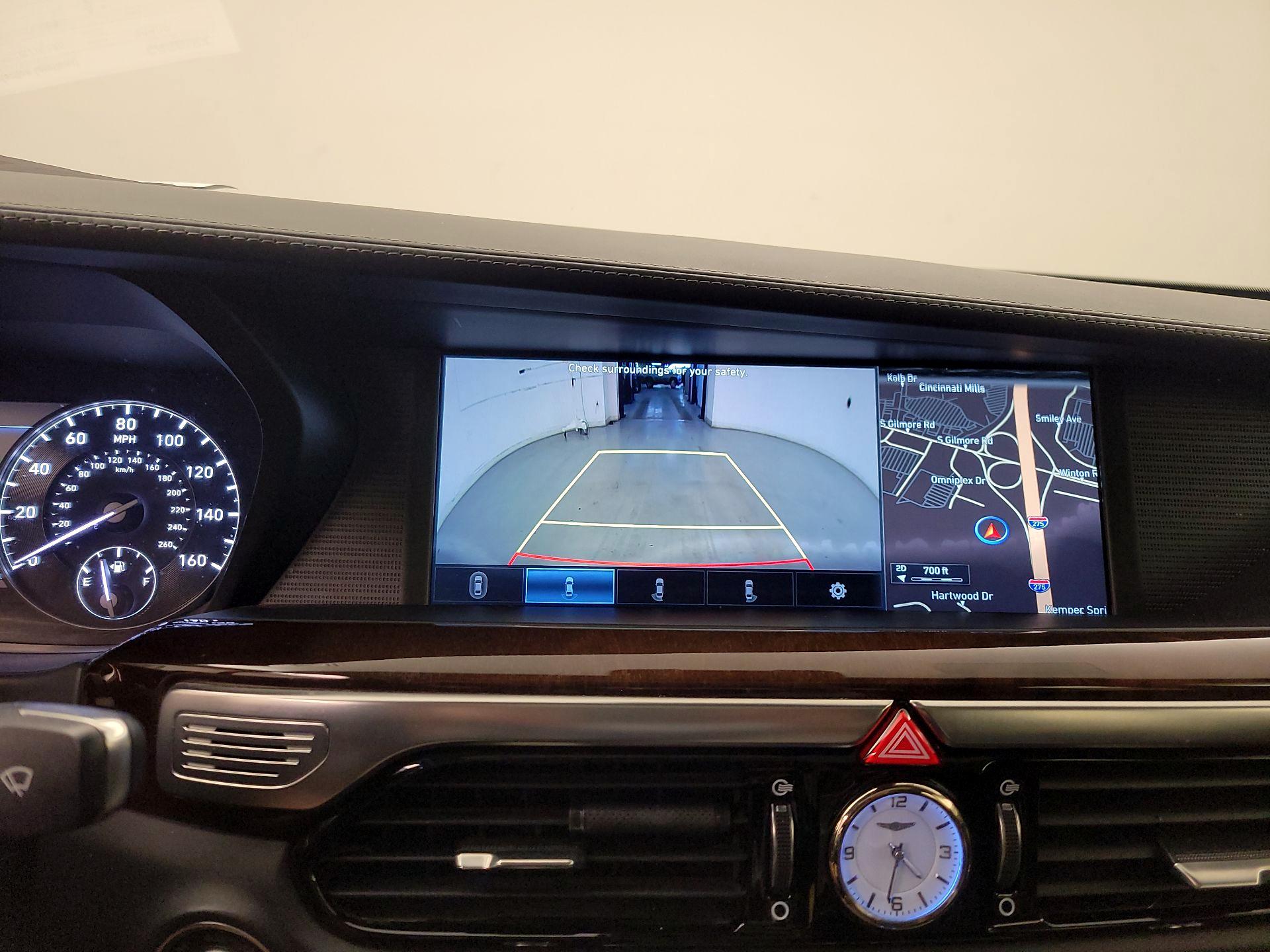 Thumbnail: 2018 Genesis G90 - 15