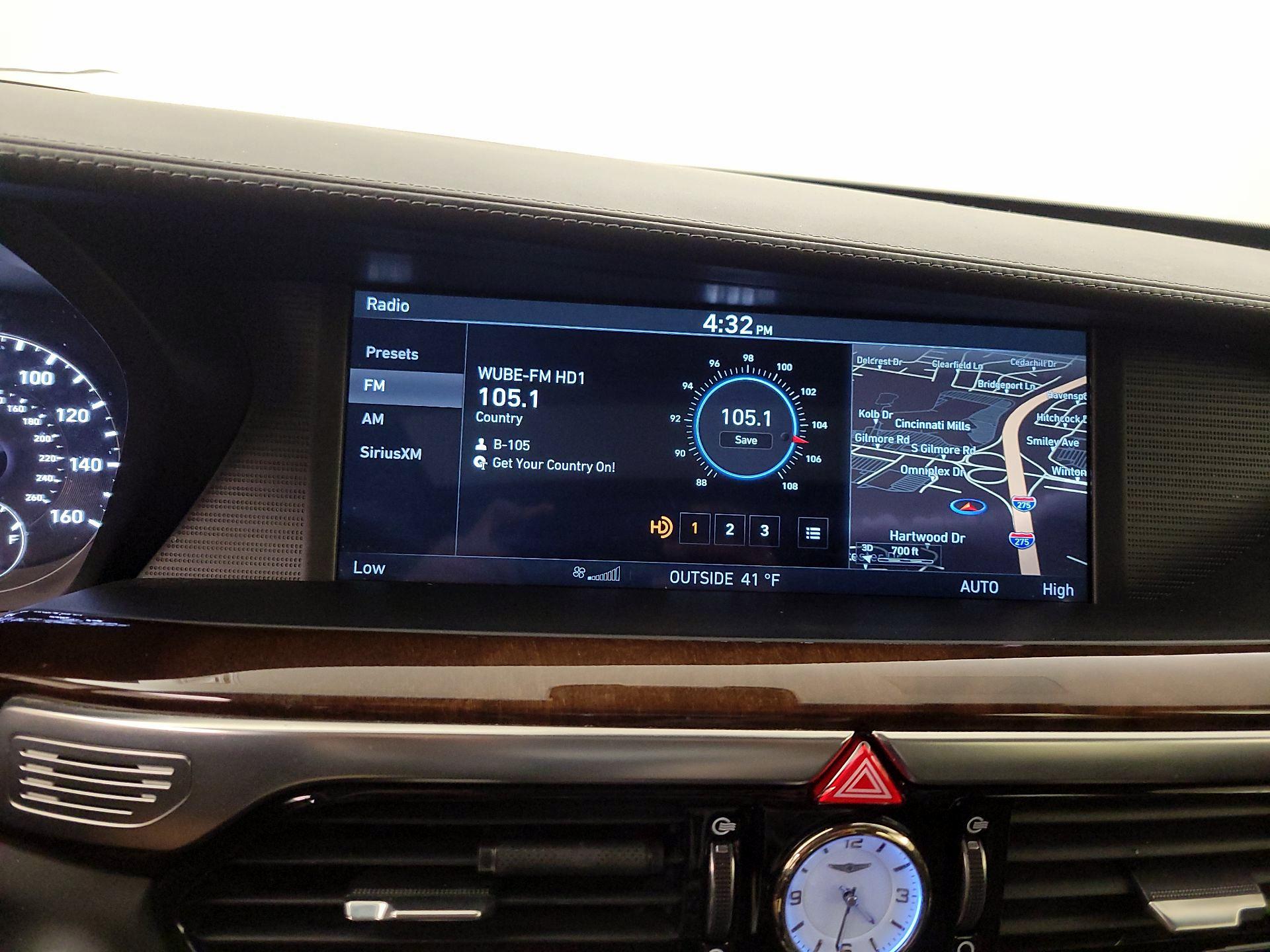 Thumbnail: 2018 Genesis G90 - 16