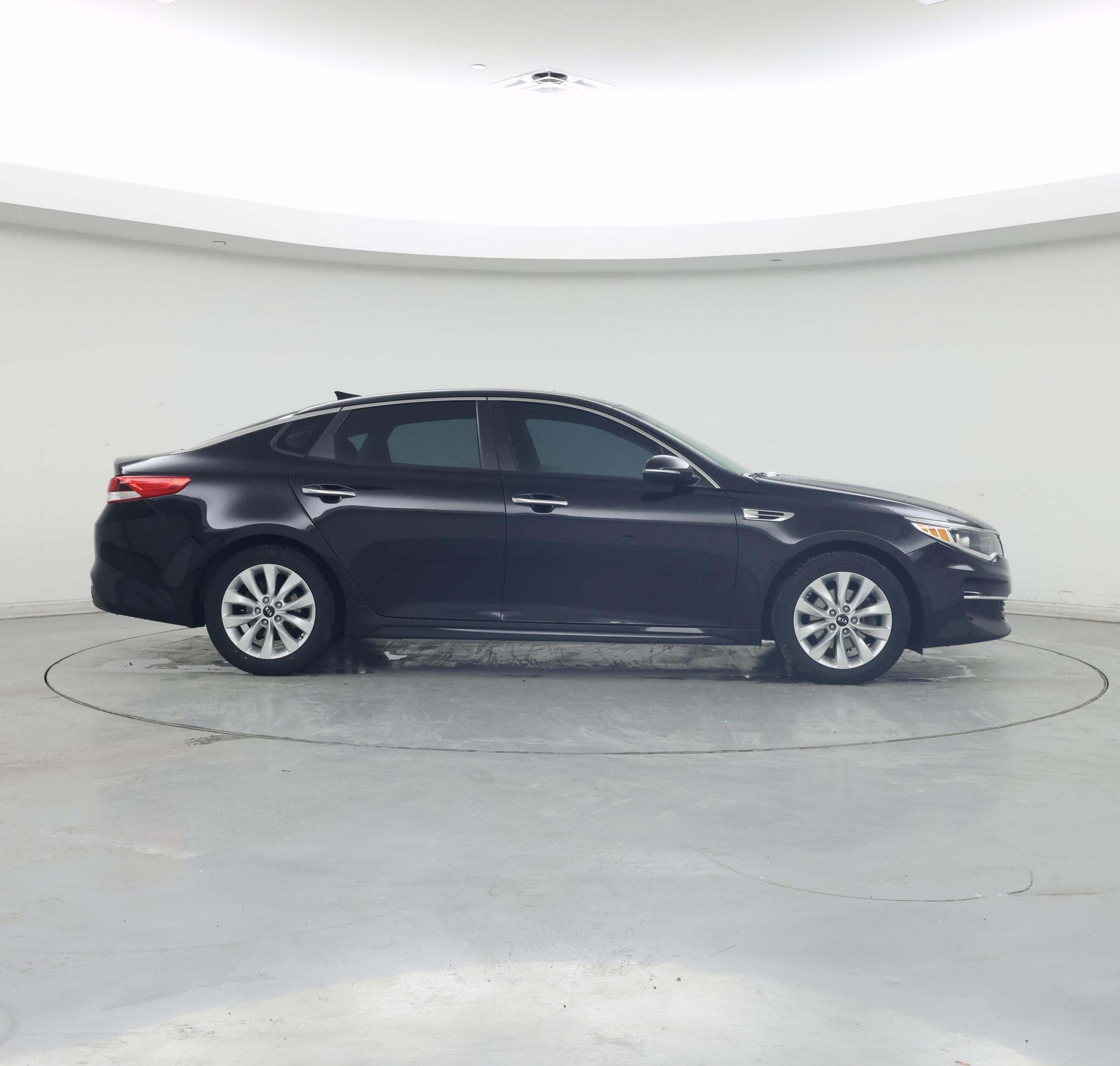 Thumbnail: 2018 Kia Optima - 7