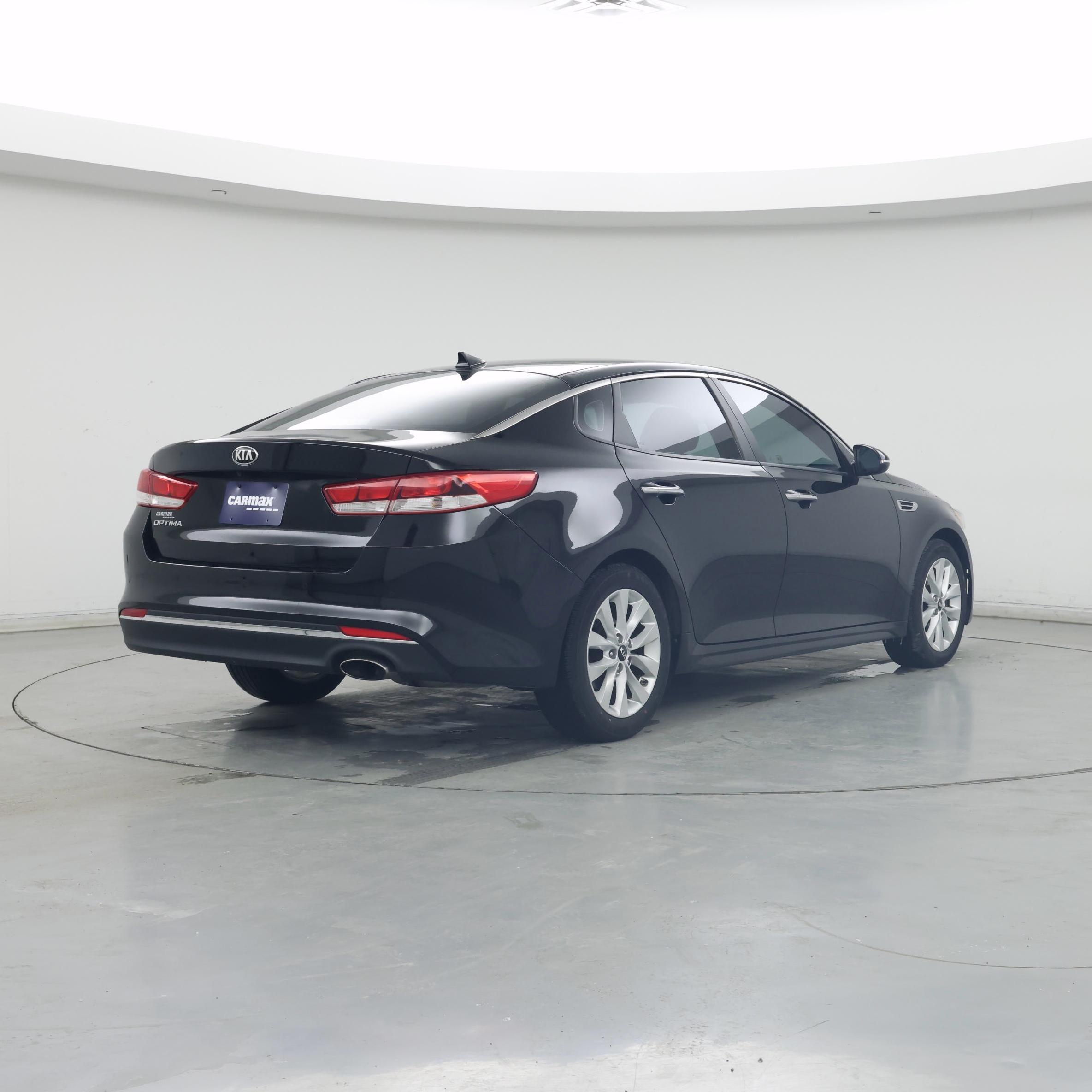 Thumbnail: 2018 Kia Optima - 8