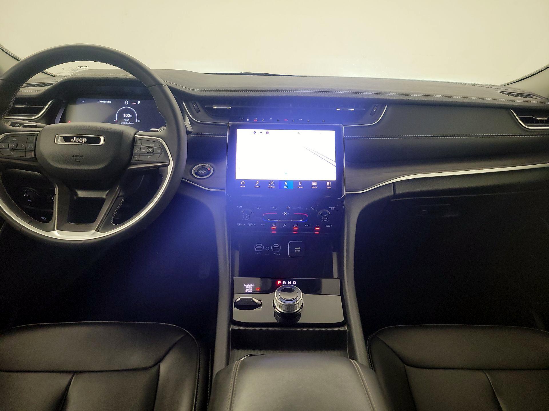 Thumbnail: 2024 Jeep Grand Cherokee - 9