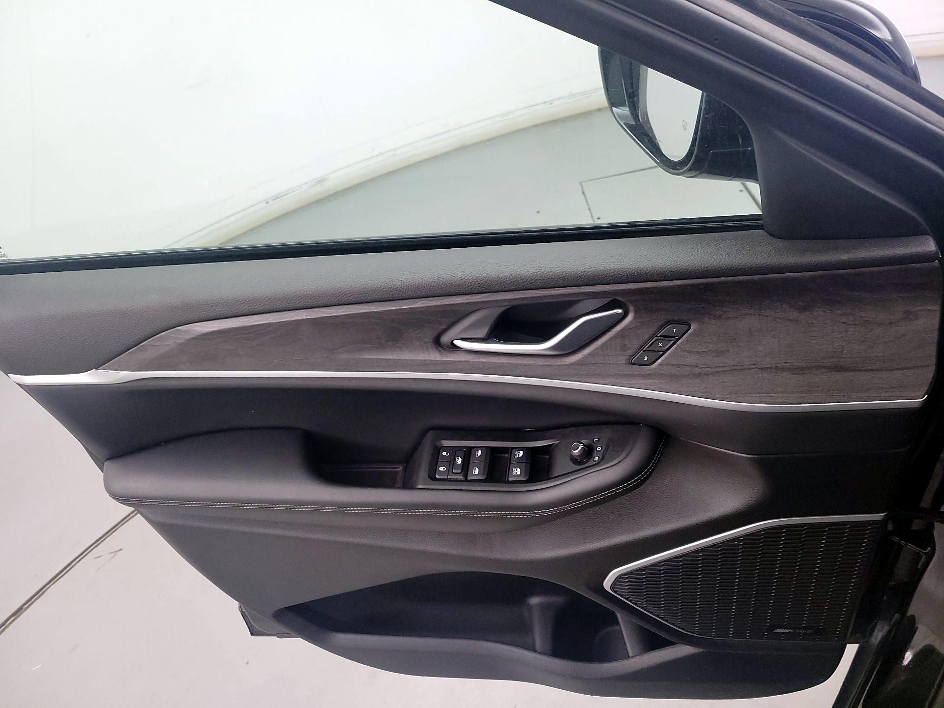 Thumbnail: 2024 Jeep Grand Cherokee - 12