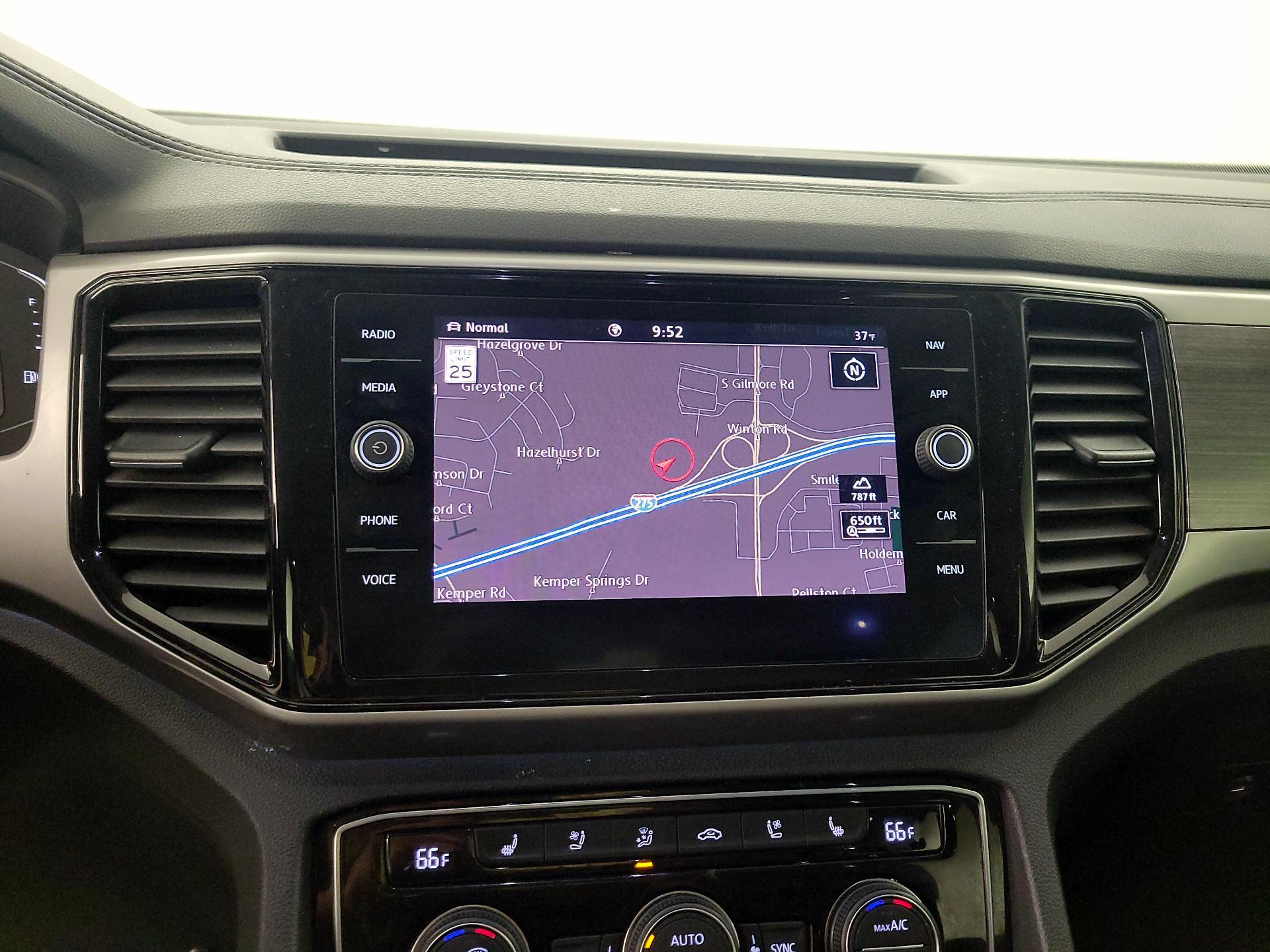 Thumbnail: 2021 Volkswagen Atlas - 14