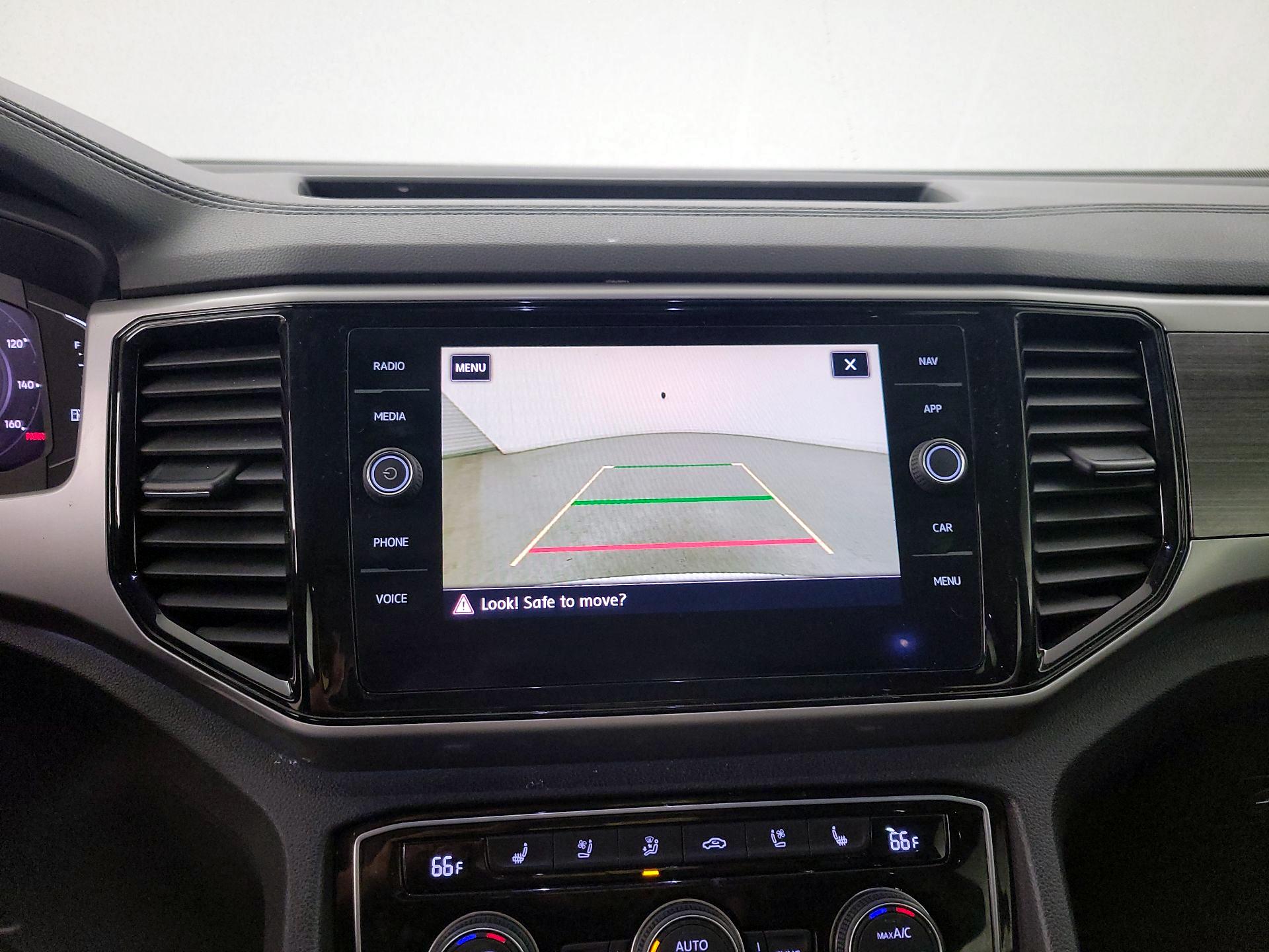 Thumbnail: 2021 Volkswagen Atlas - 15