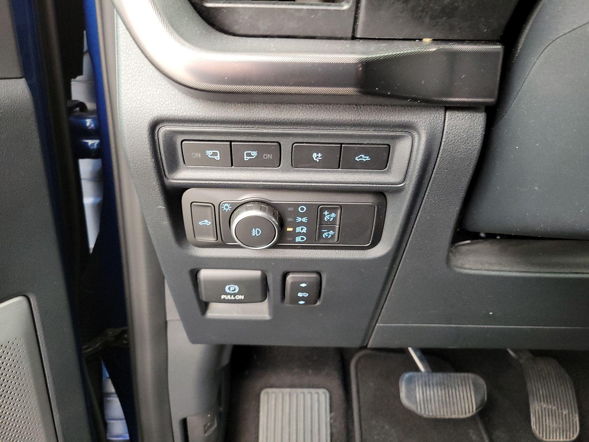 Thumbnail: 2022 Ford F-150 - 13