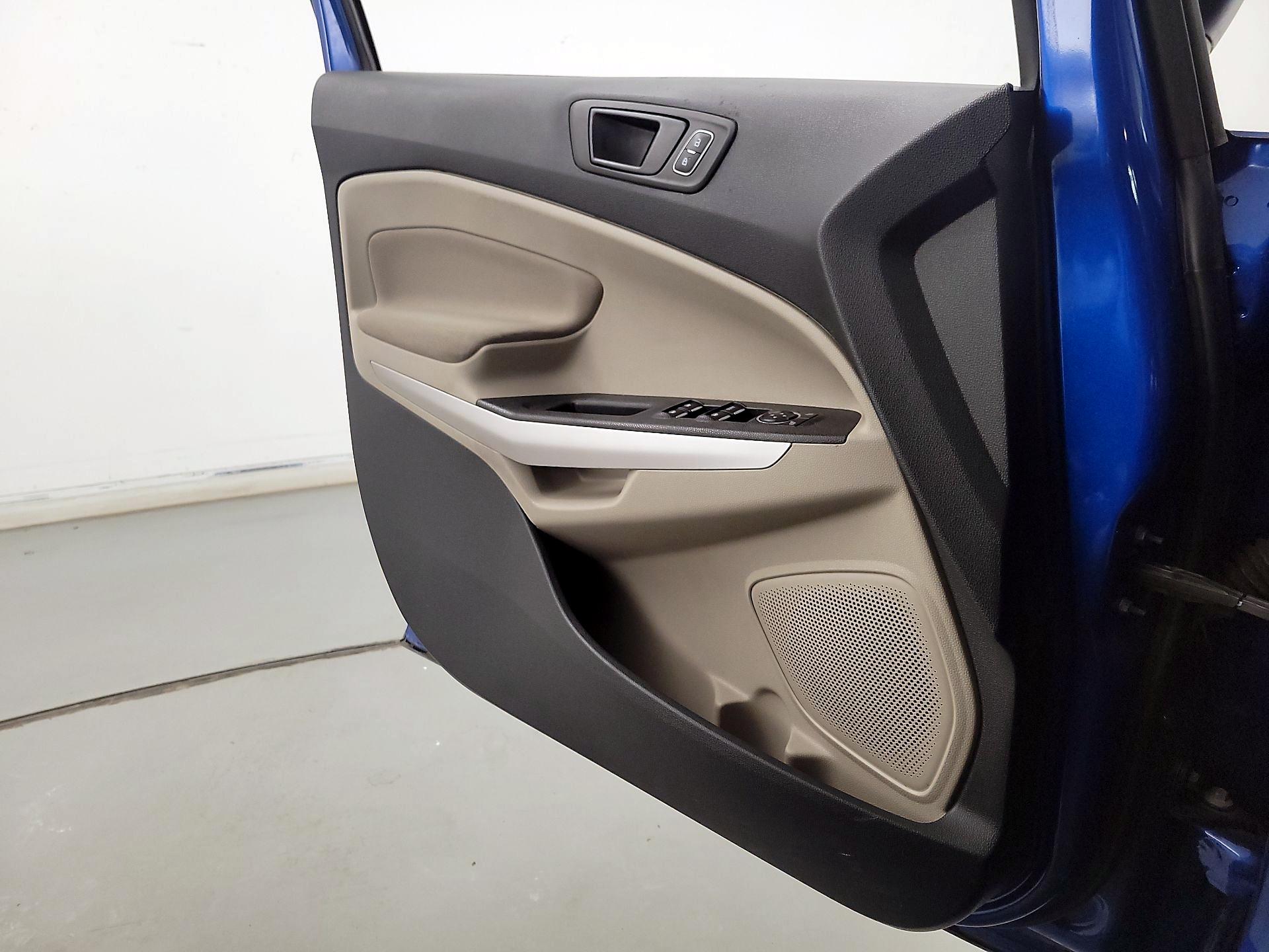 Thumbnail: 2021 Ford EcoSport - 12