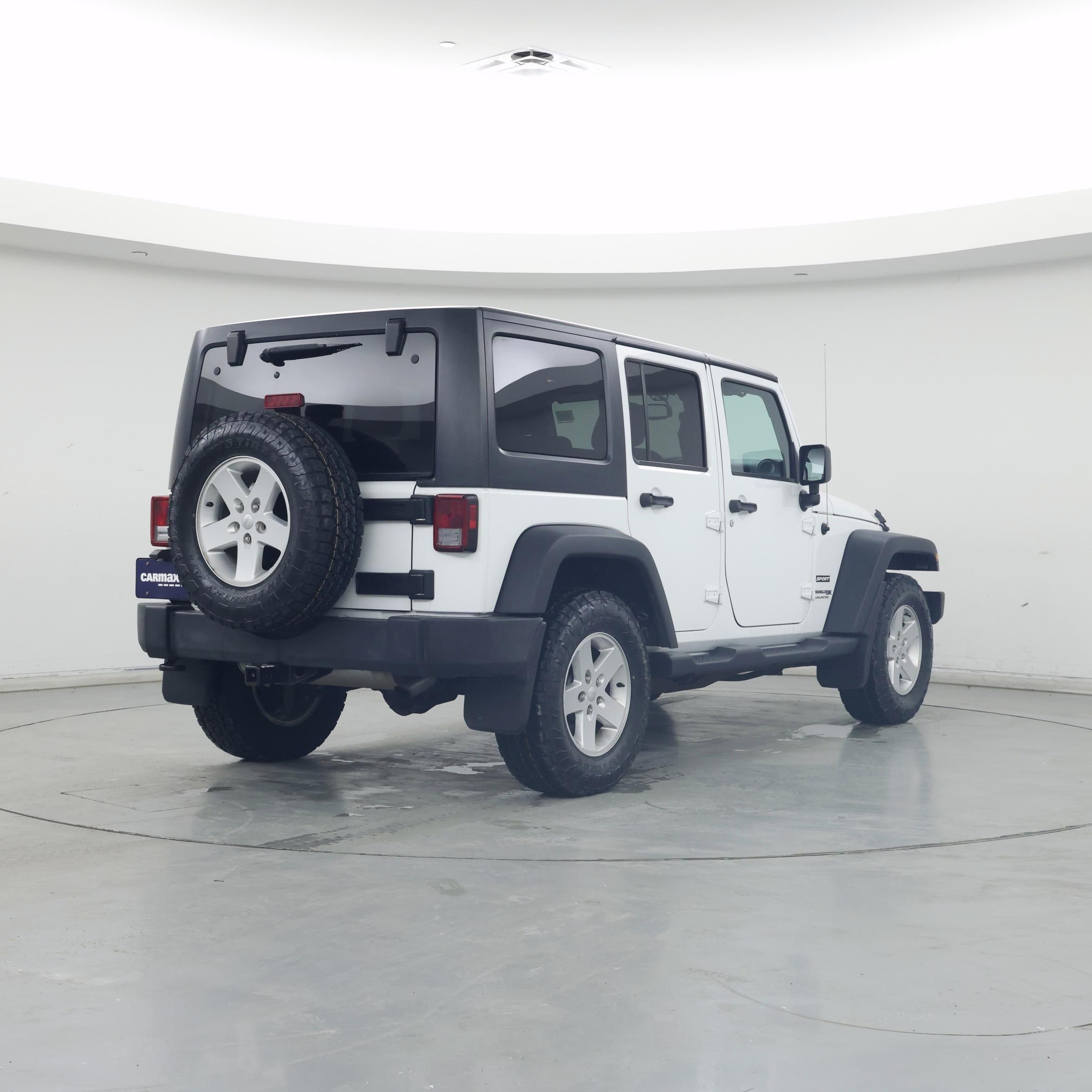 Thumbnail: 2018 Jeep Wrangler - 8