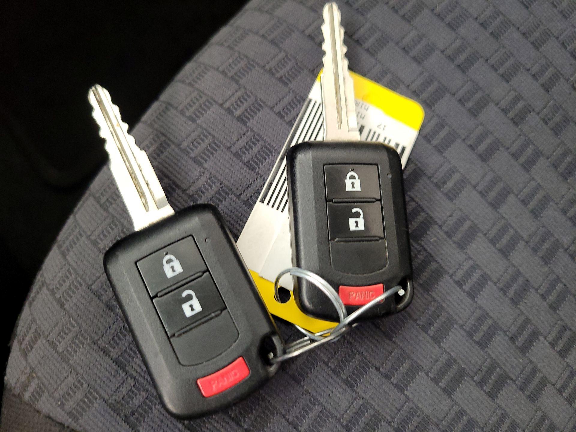 Thumbnail: 2017 Mitsubishi Mirage - 20