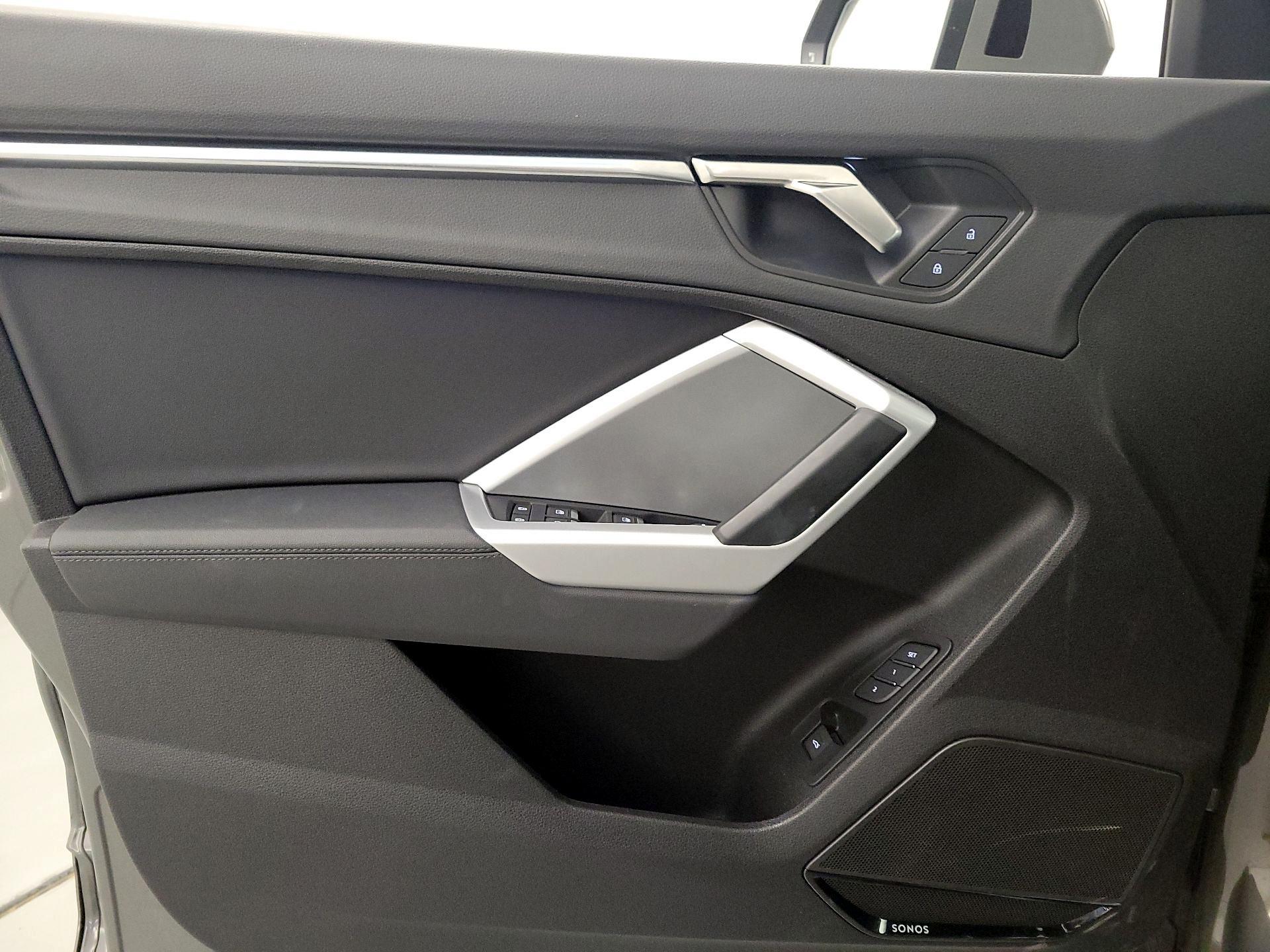 Thumbnail: 2024 Audi Q3 - 12