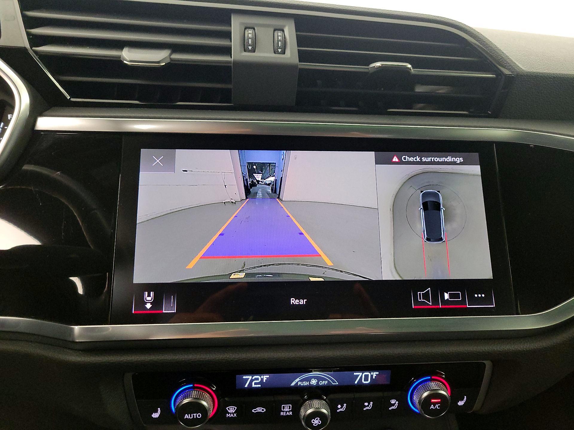 Thumbnail: 2024 Audi Q3 - 15