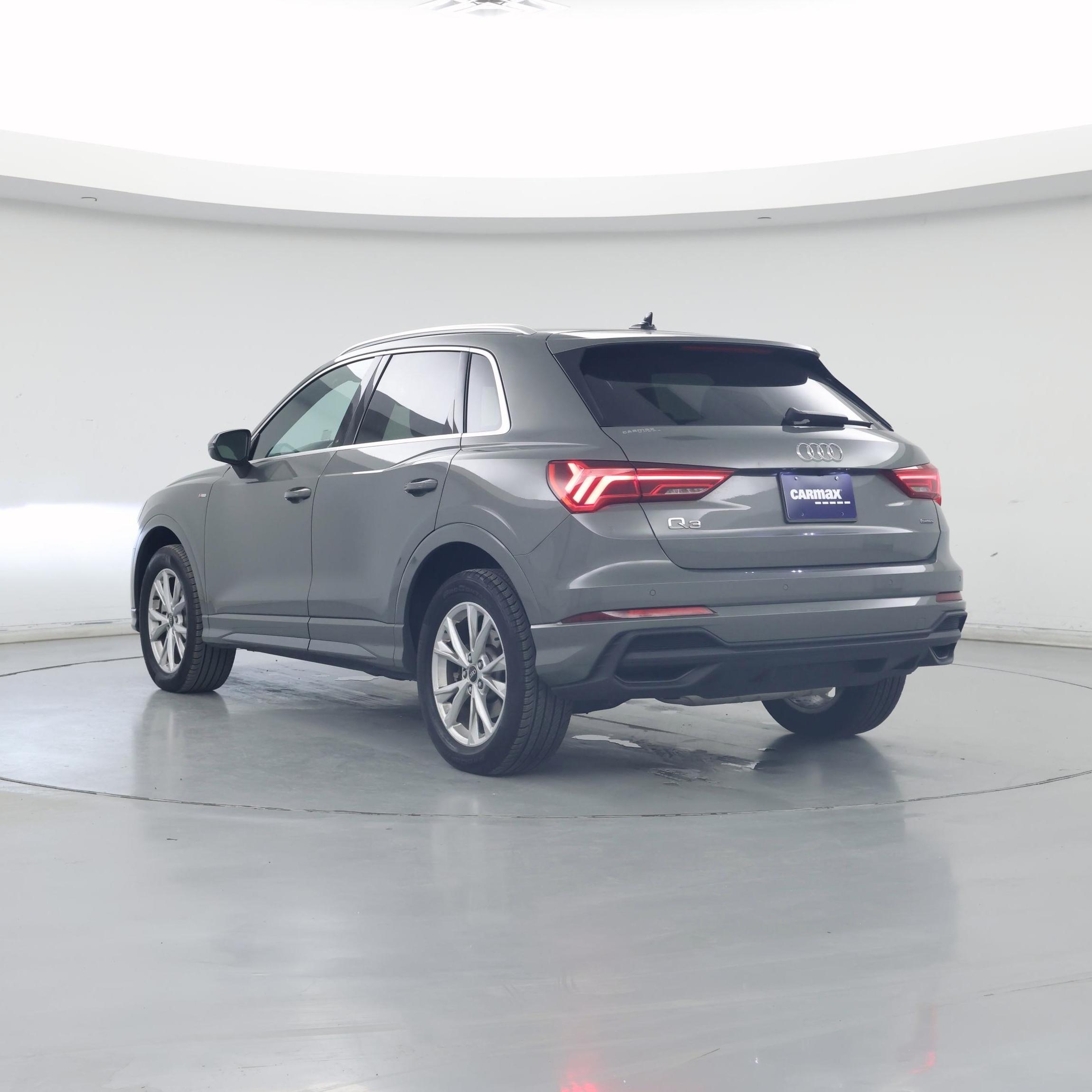 Thumbnail: 2024 Audi Q3 - 2