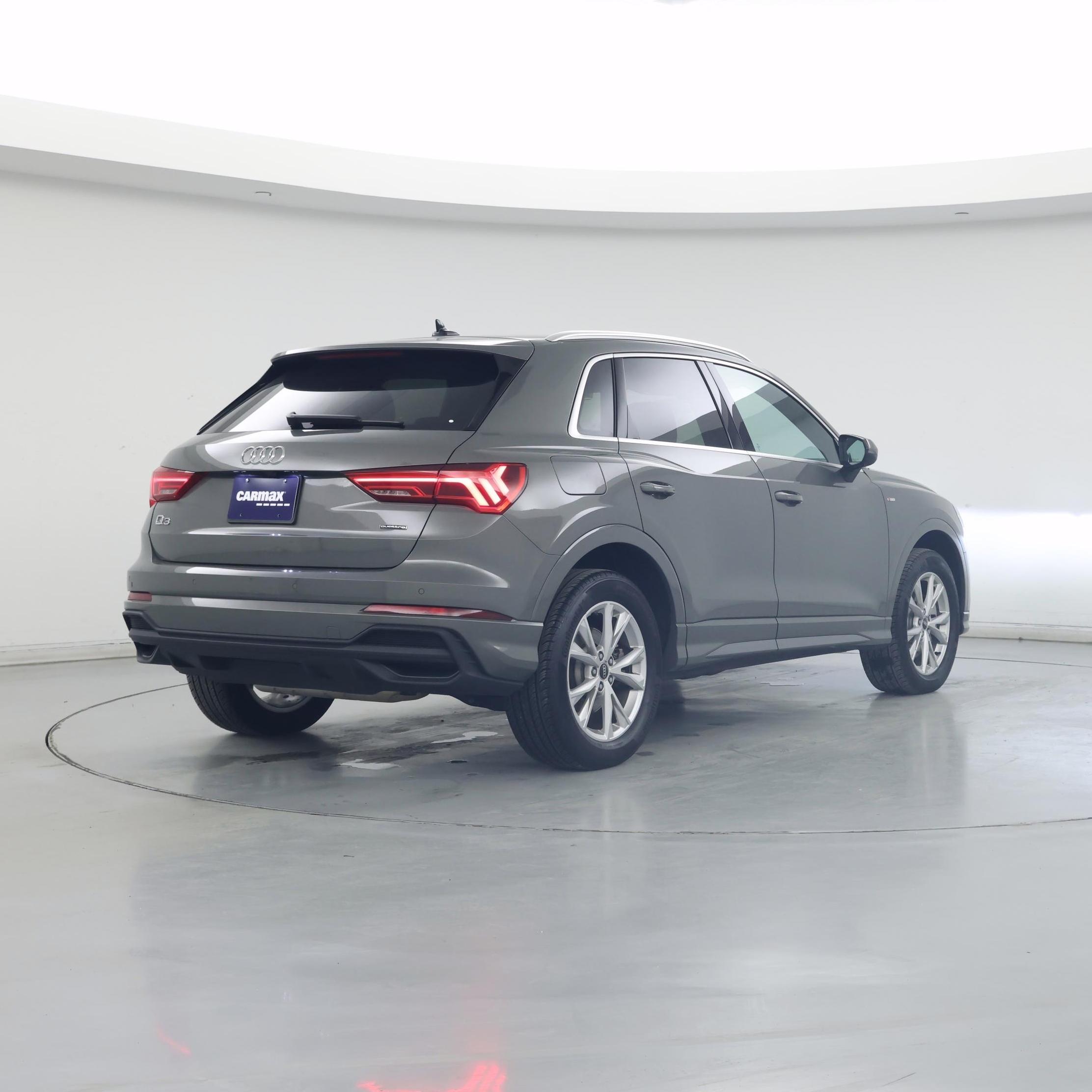 Thumbnail: 2024 Audi Q3 - 8