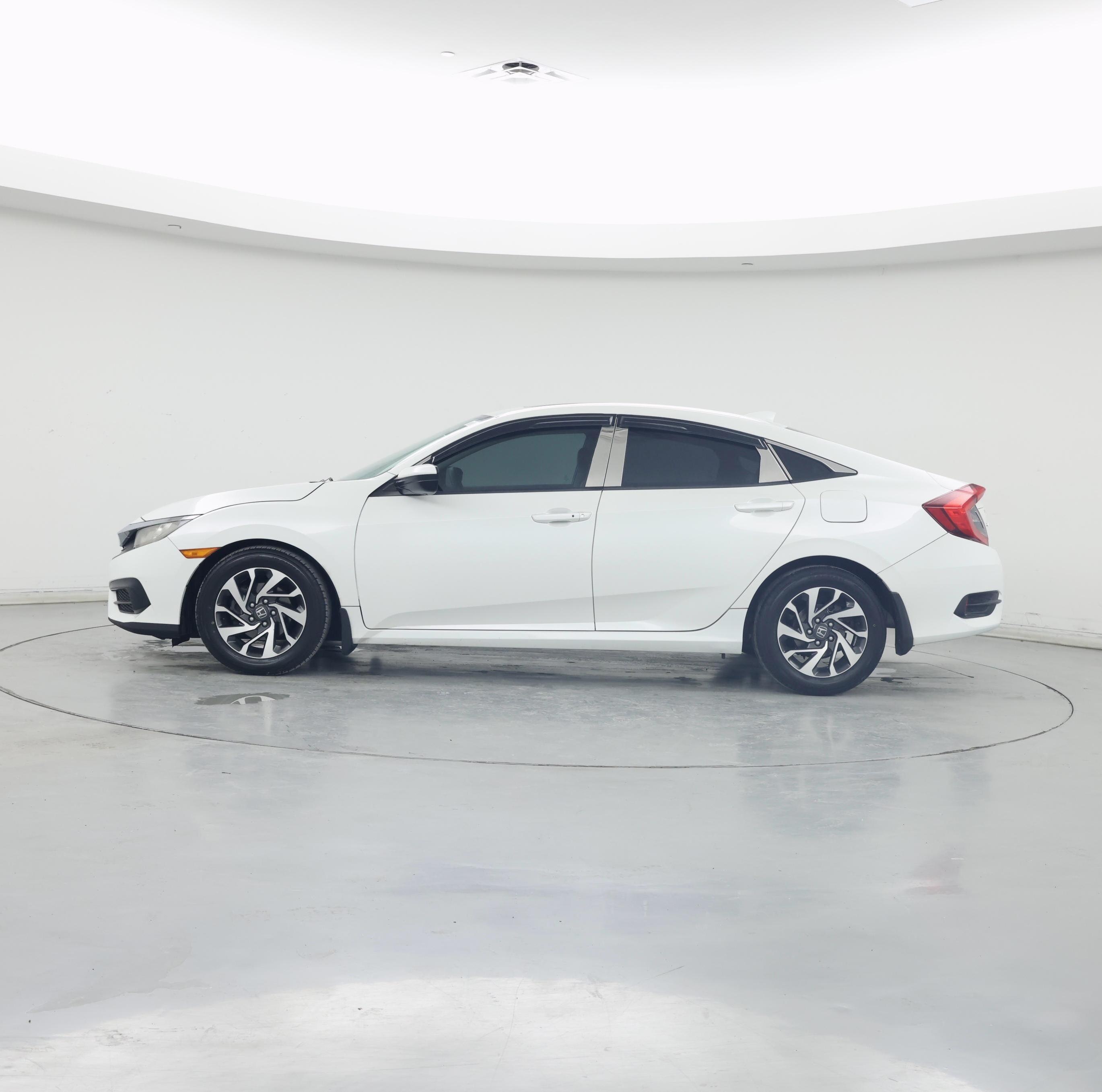 Thumbnail: 2017 Honda Civic - 3