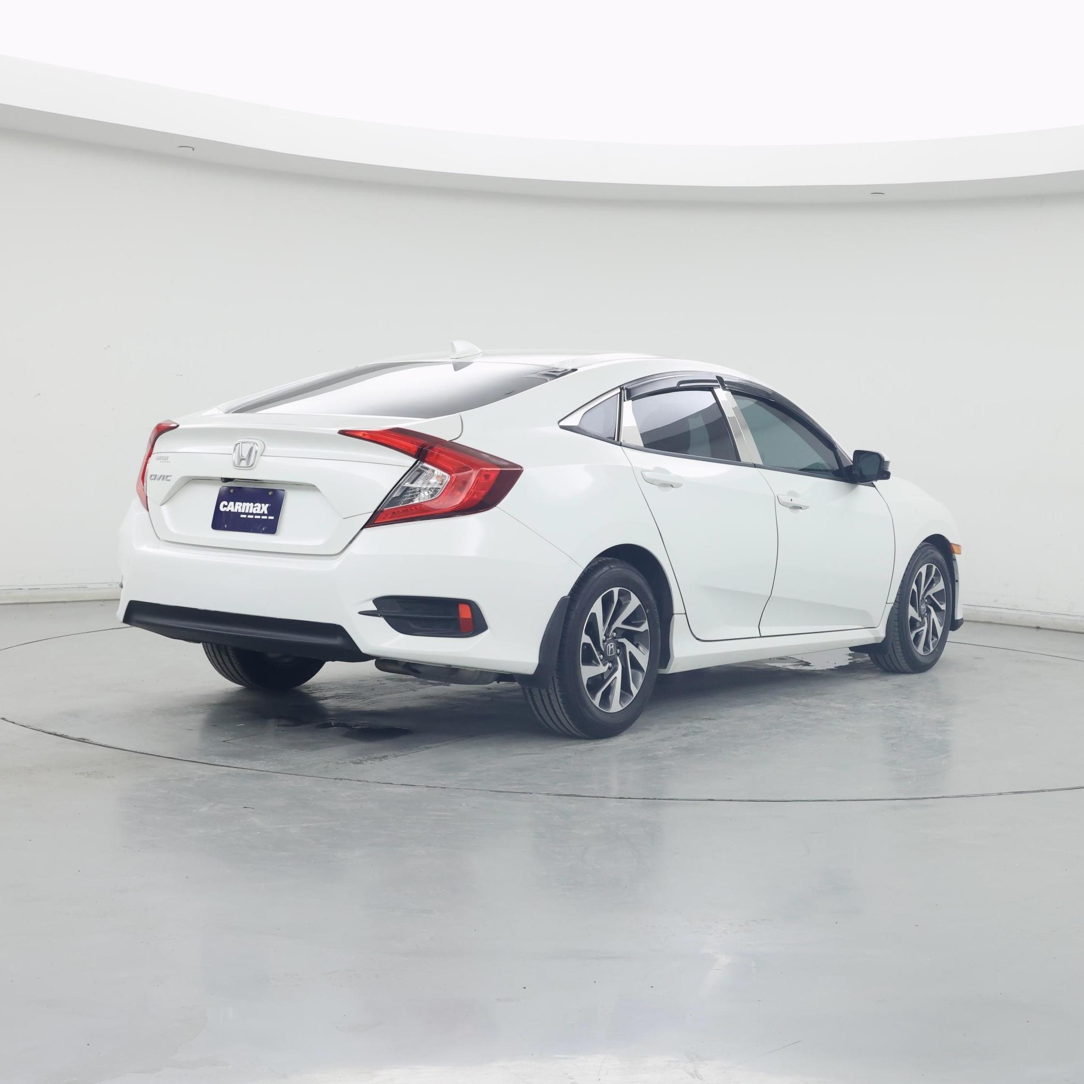 Thumbnail: 2017 Honda Civic - 8