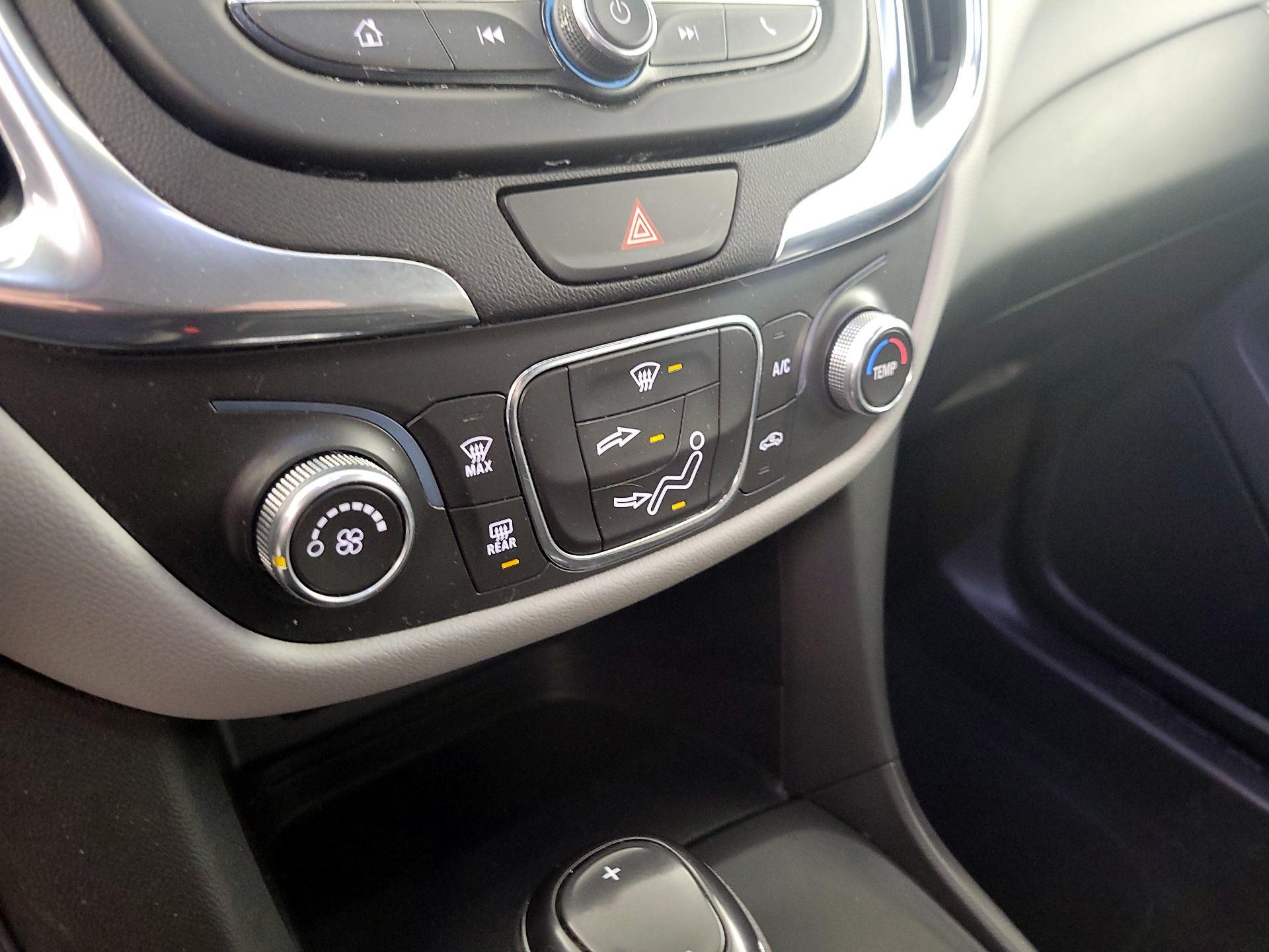 Thumbnail: 2021 Chevrolet Equinox - 16