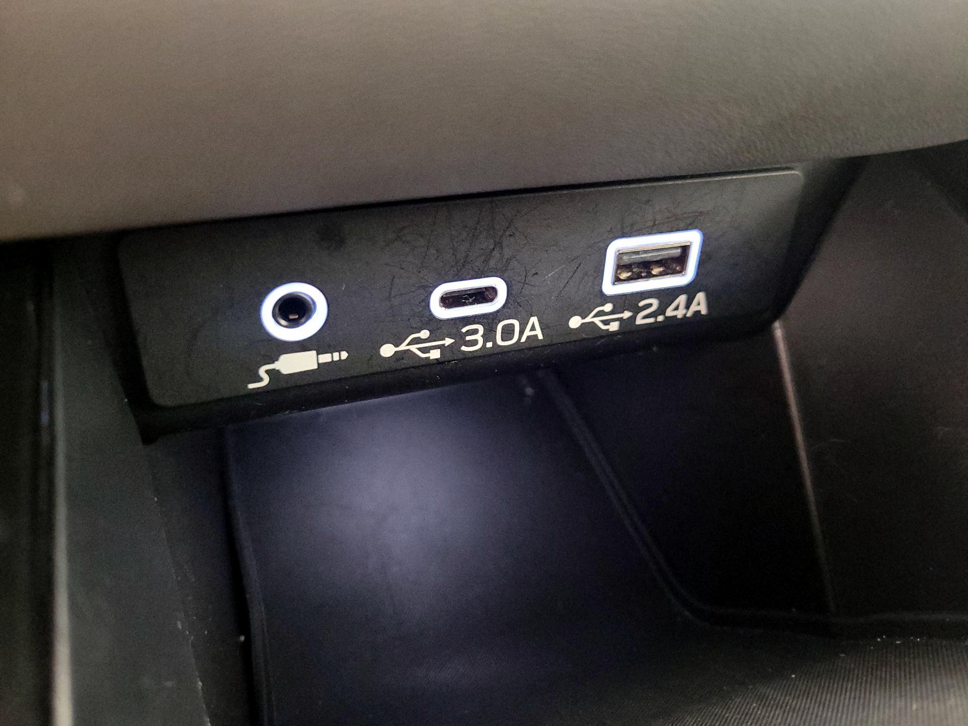 Thumbnail: 2024 Subaru Legacy - 18