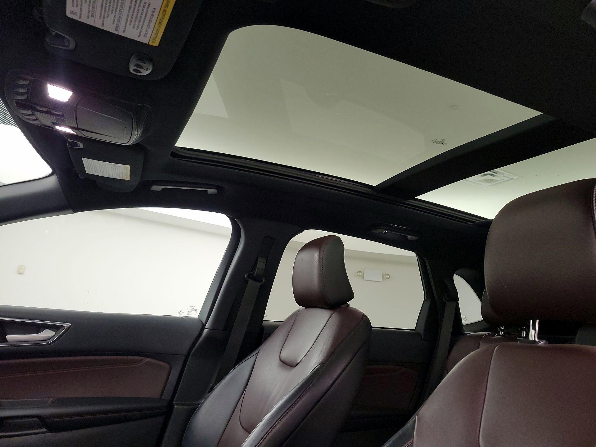 Thumbnail: 2022 Ford Edge - 20