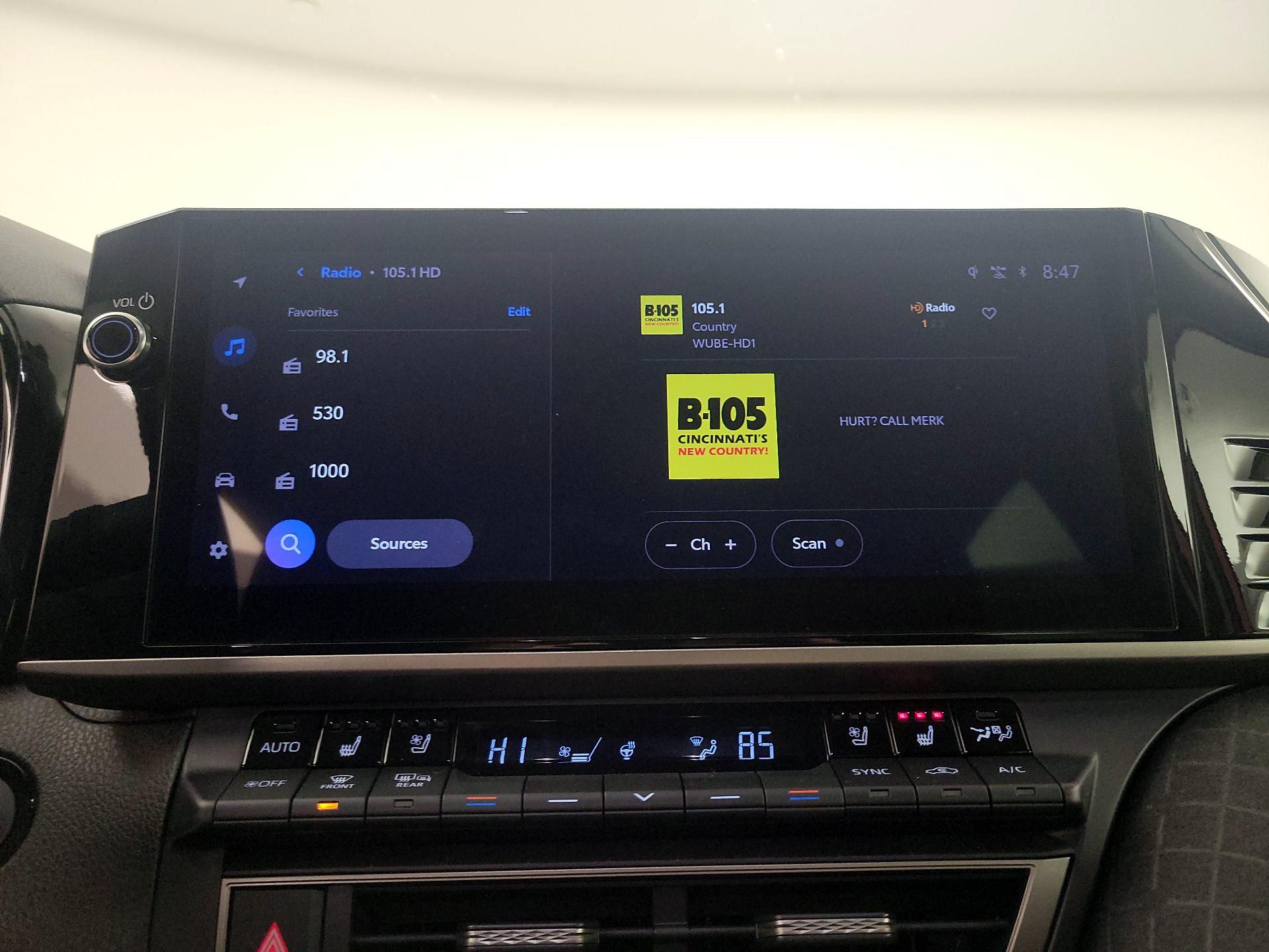 Thumbnail: 2025 Toyota Camry - 15