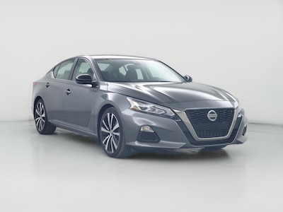 2022 Nissan Altima SR