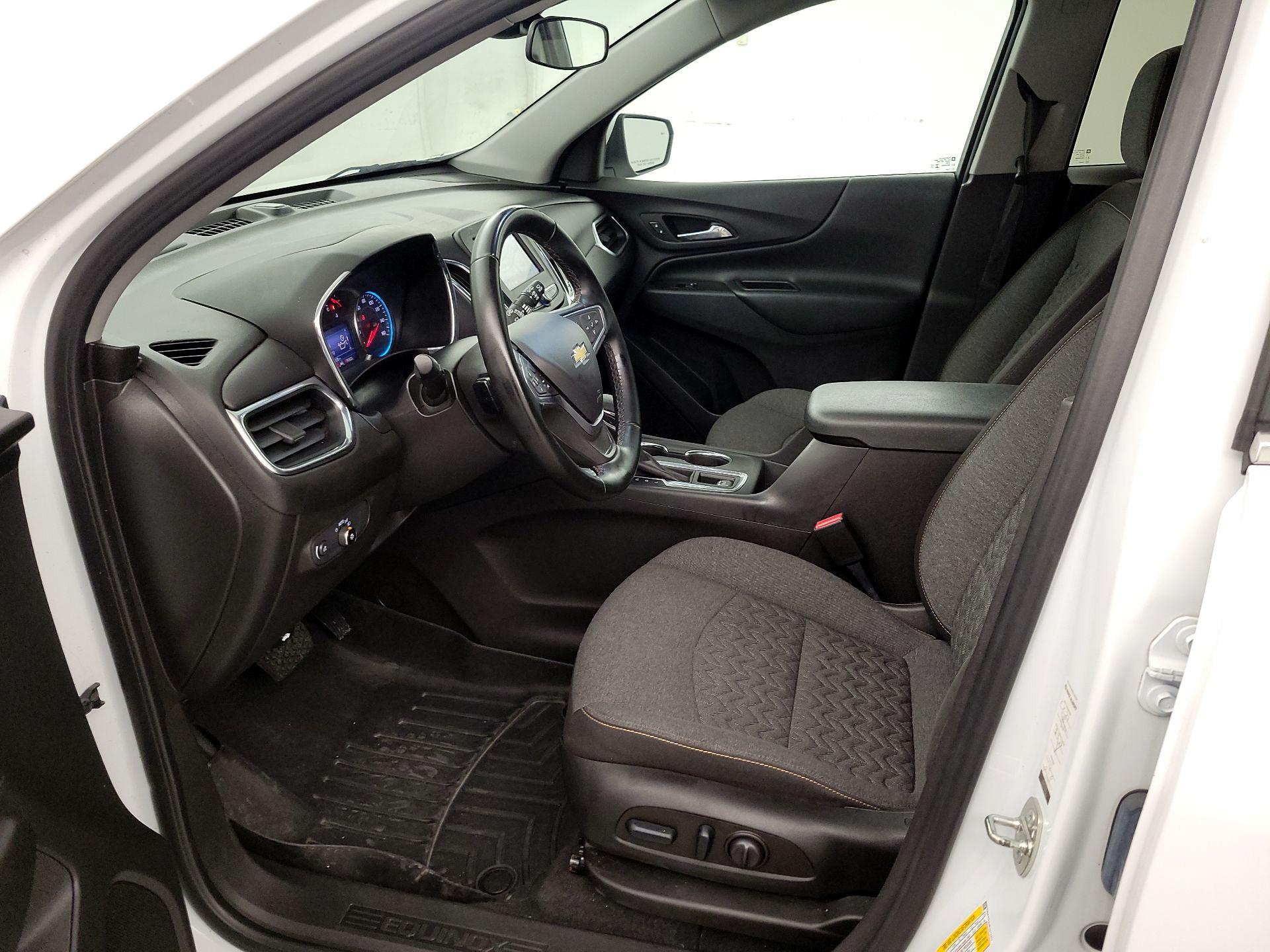 Thumbnail: 2023 Chevrolet Equinox - 11