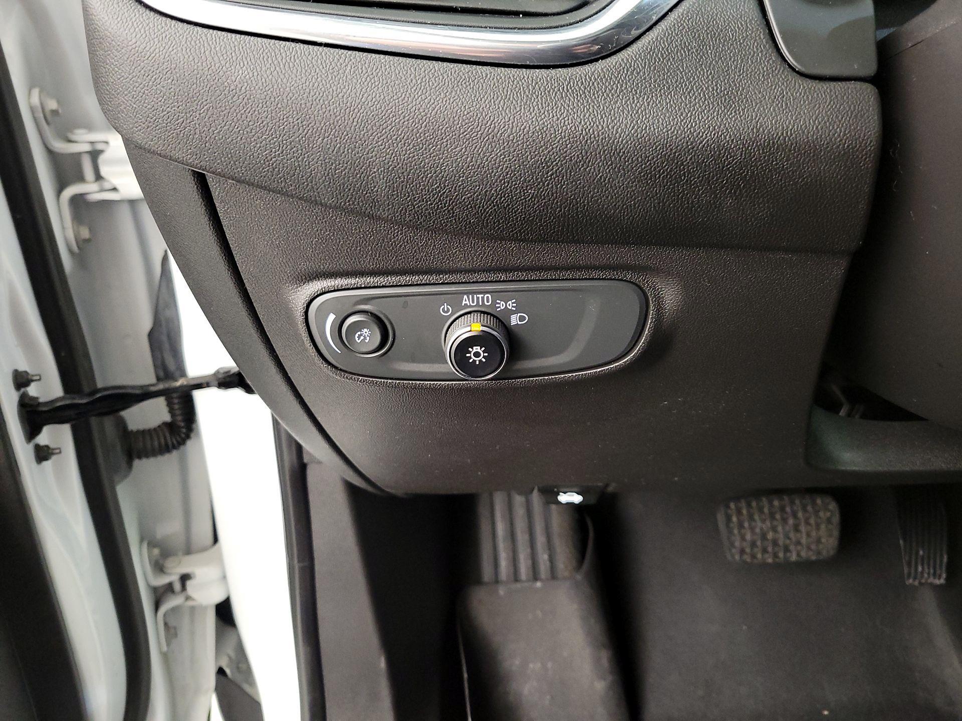 Thumbnail: 2023 Chevrolet Equinox - 13